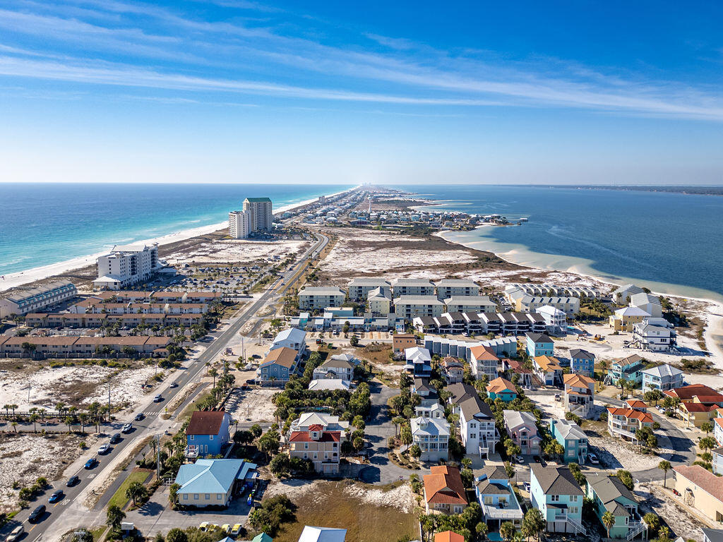 VILLAGE AT NAVARRE - Residential