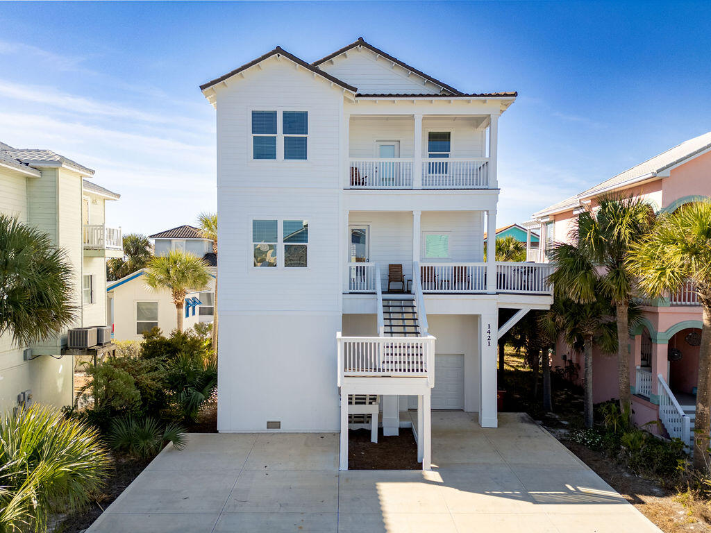 VILLAGE AT NAVARRE - Residential