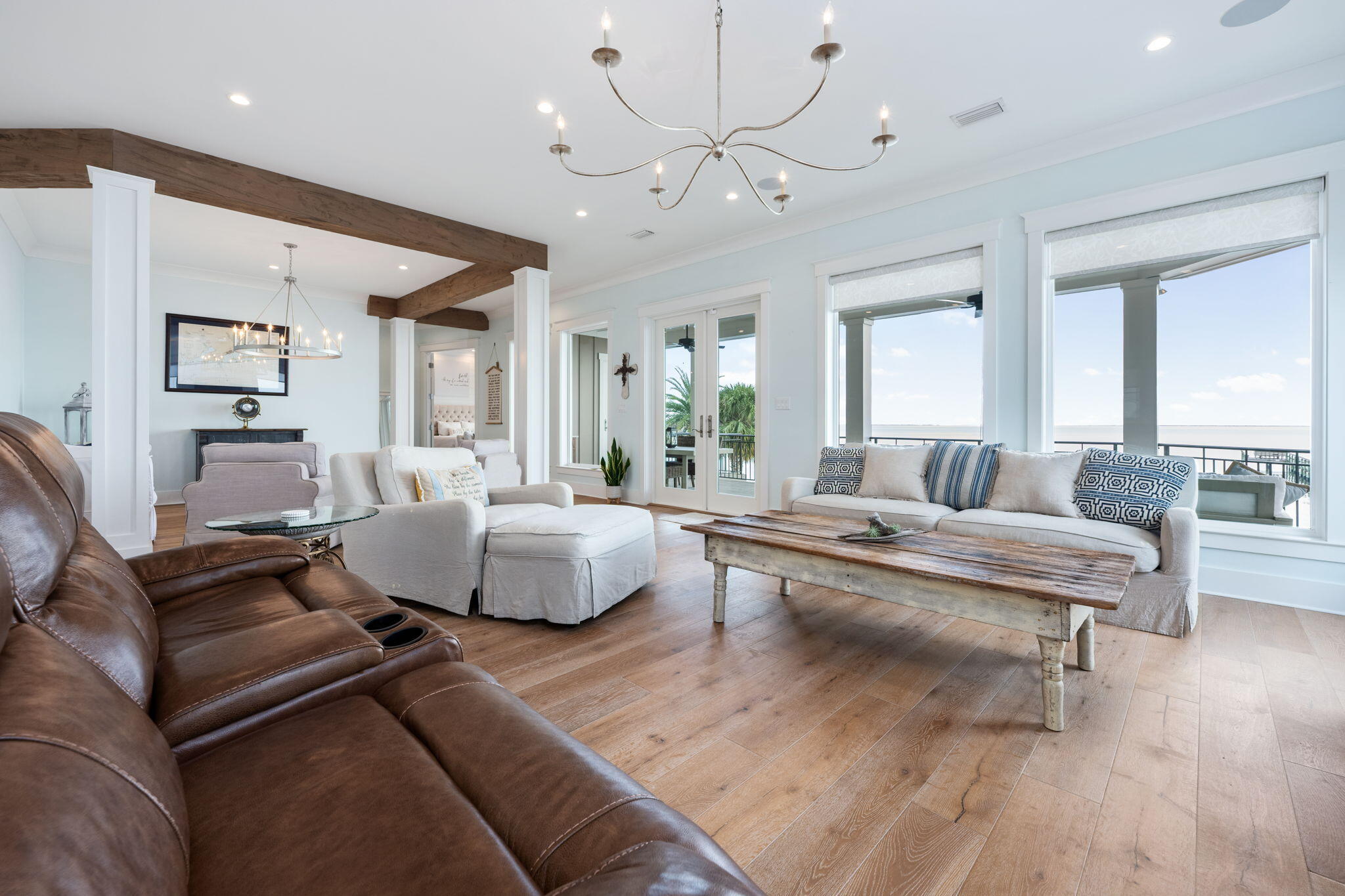 DEER POINT VILLAGE - Residential
