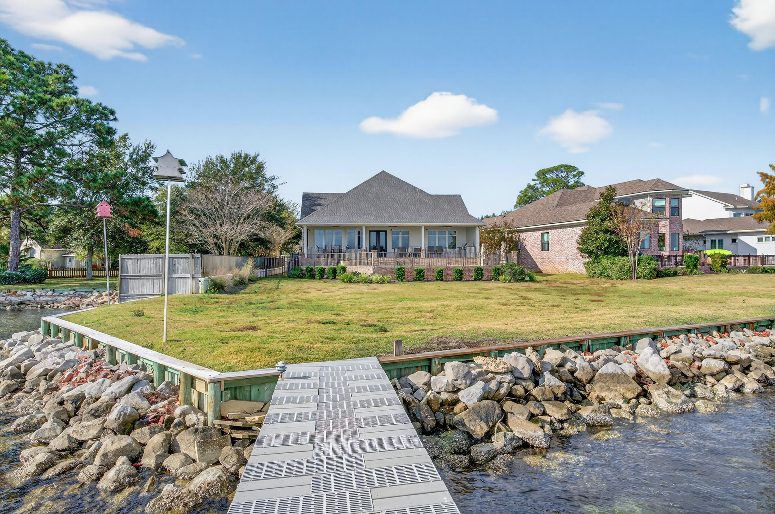 PEACOCKS POINT REPLAT - Residential