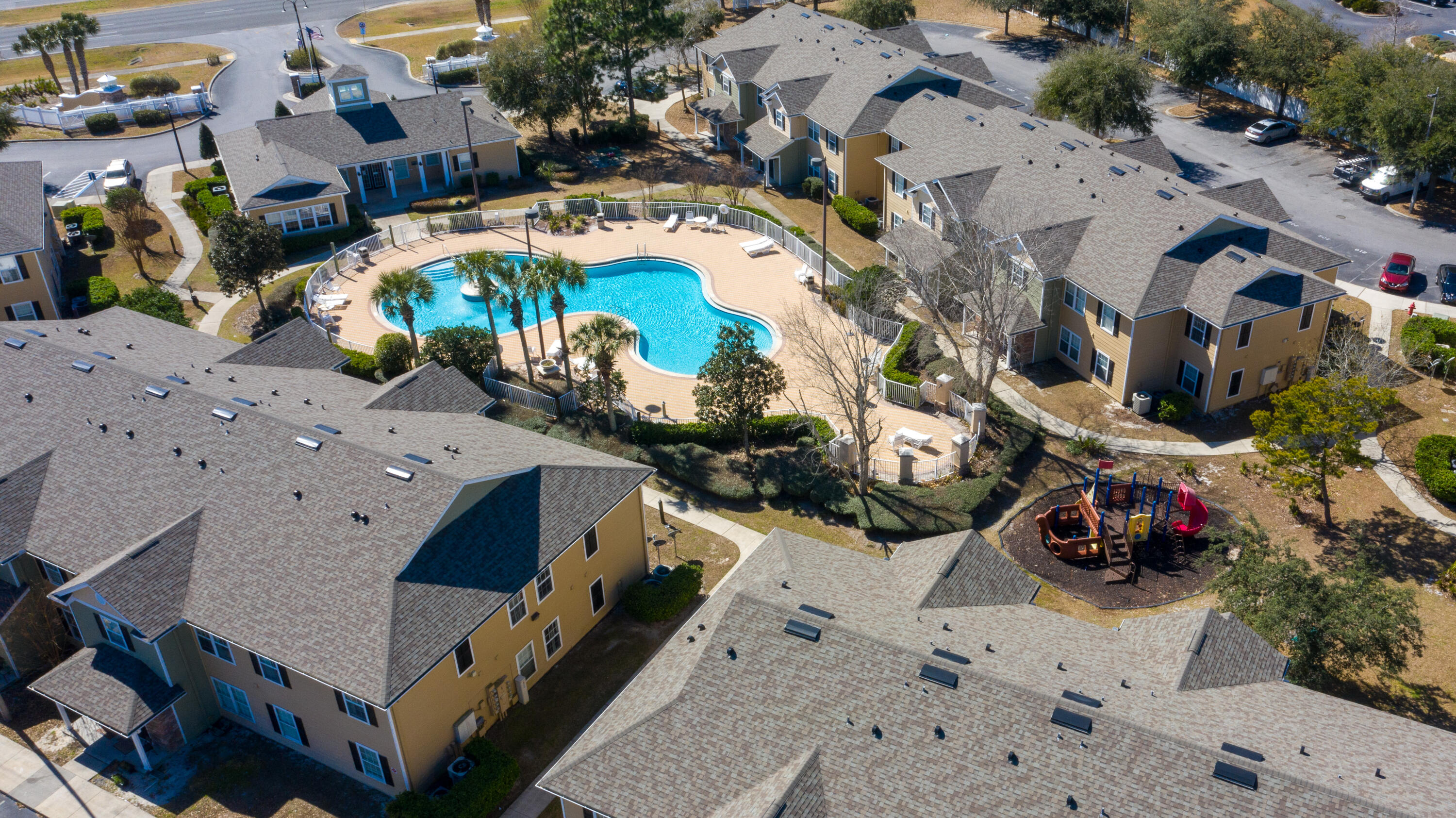 NAUTILUS CONDO - Residential