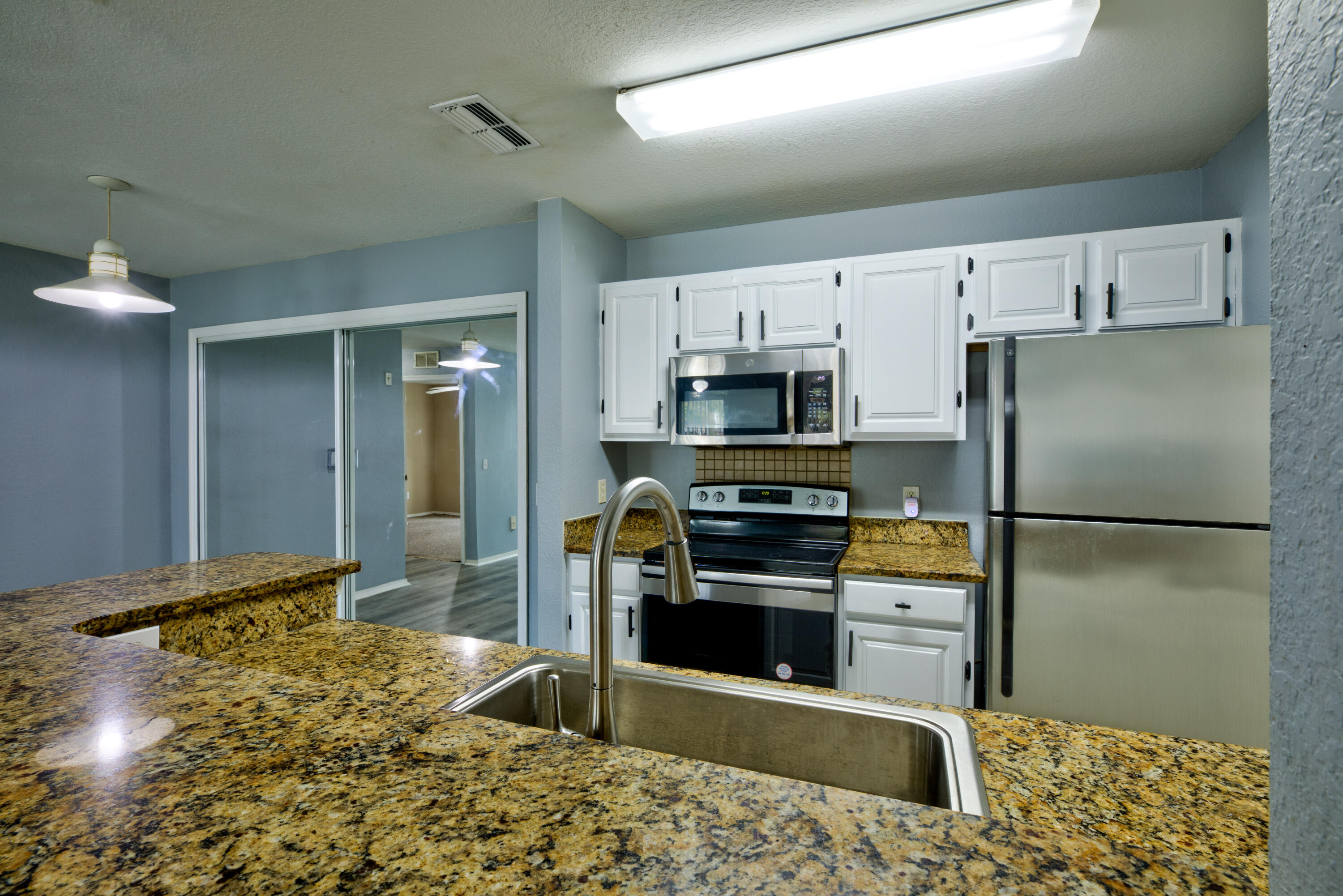 NAUTILUS CONDO - Residential