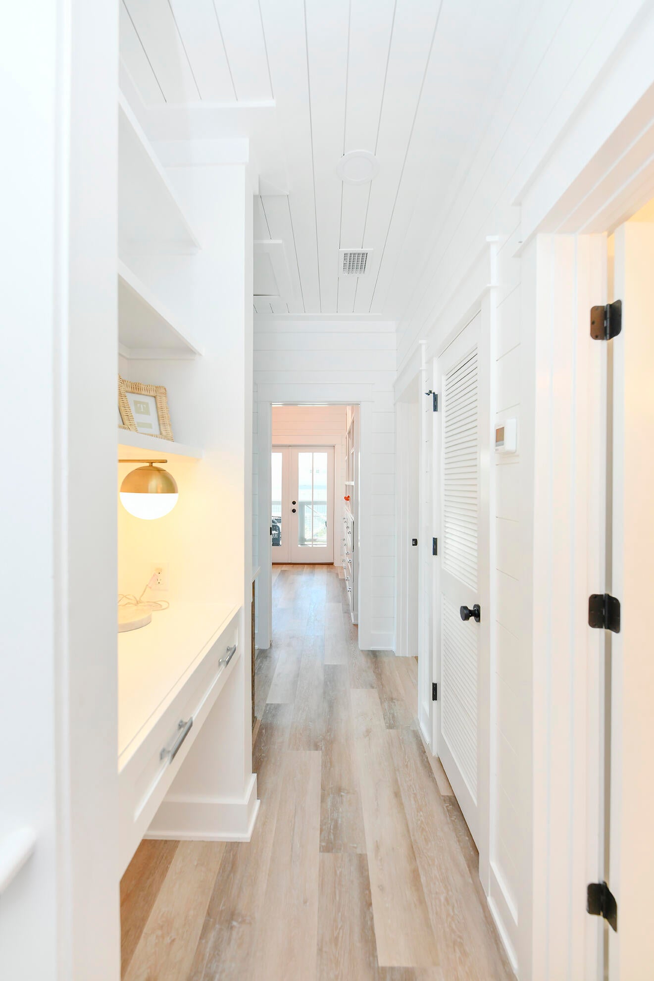 EASTERN LAKE S/D - Residential