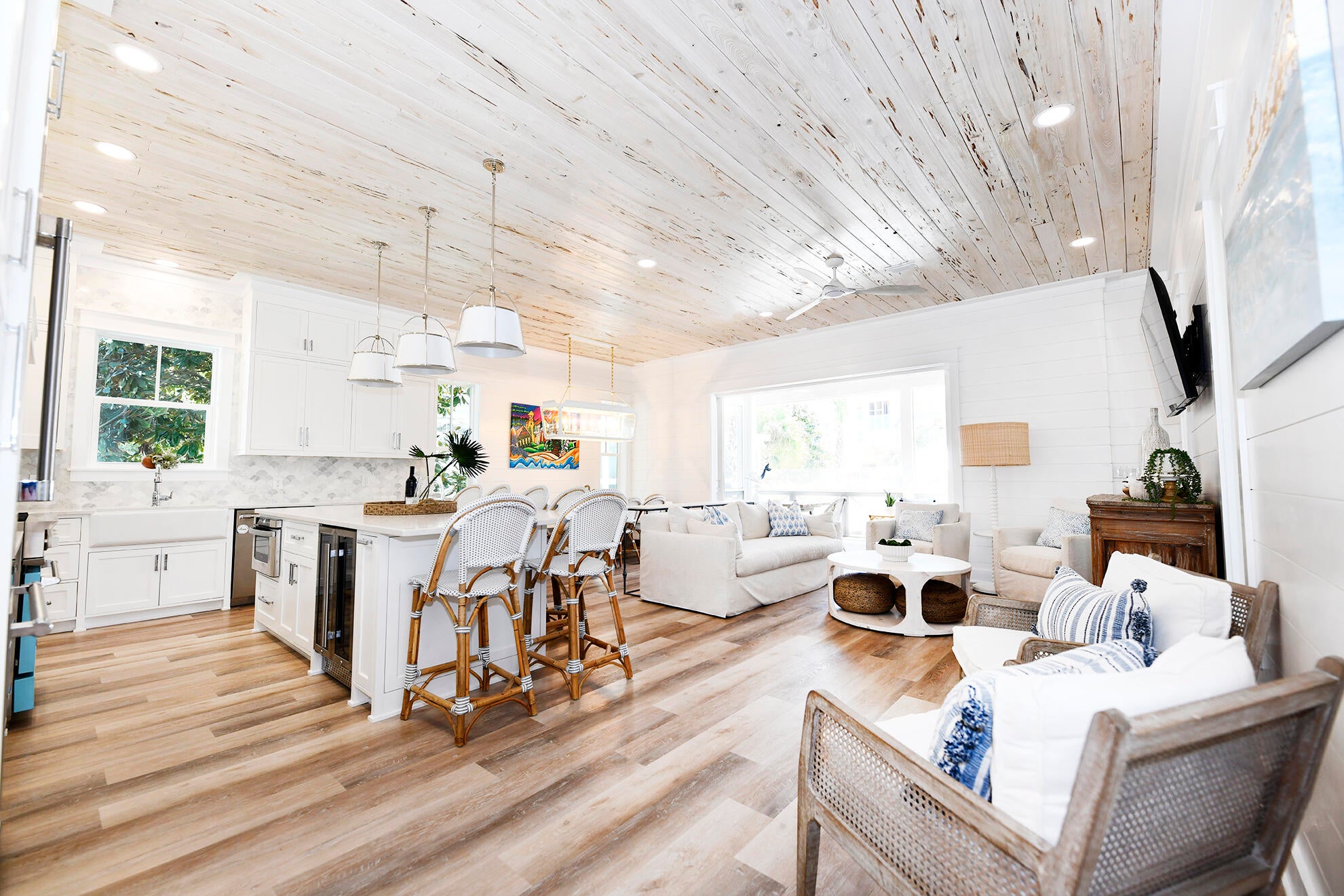 EASTERN LAKE S/D - Residential