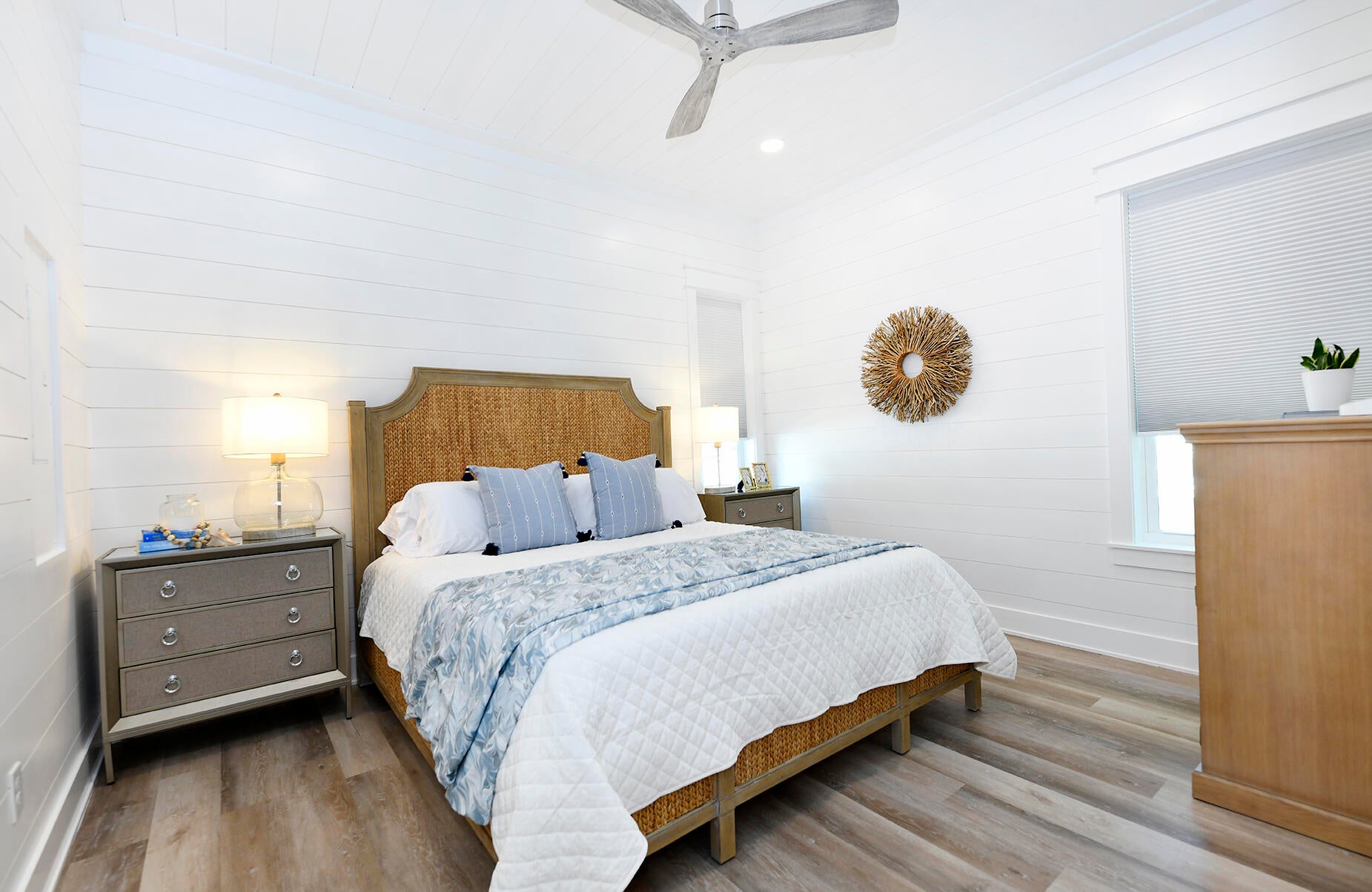 EASTERN LAKE S/D - Residential