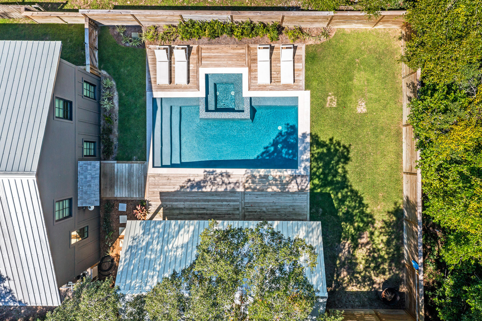 GRAYTON BEACH - Residential