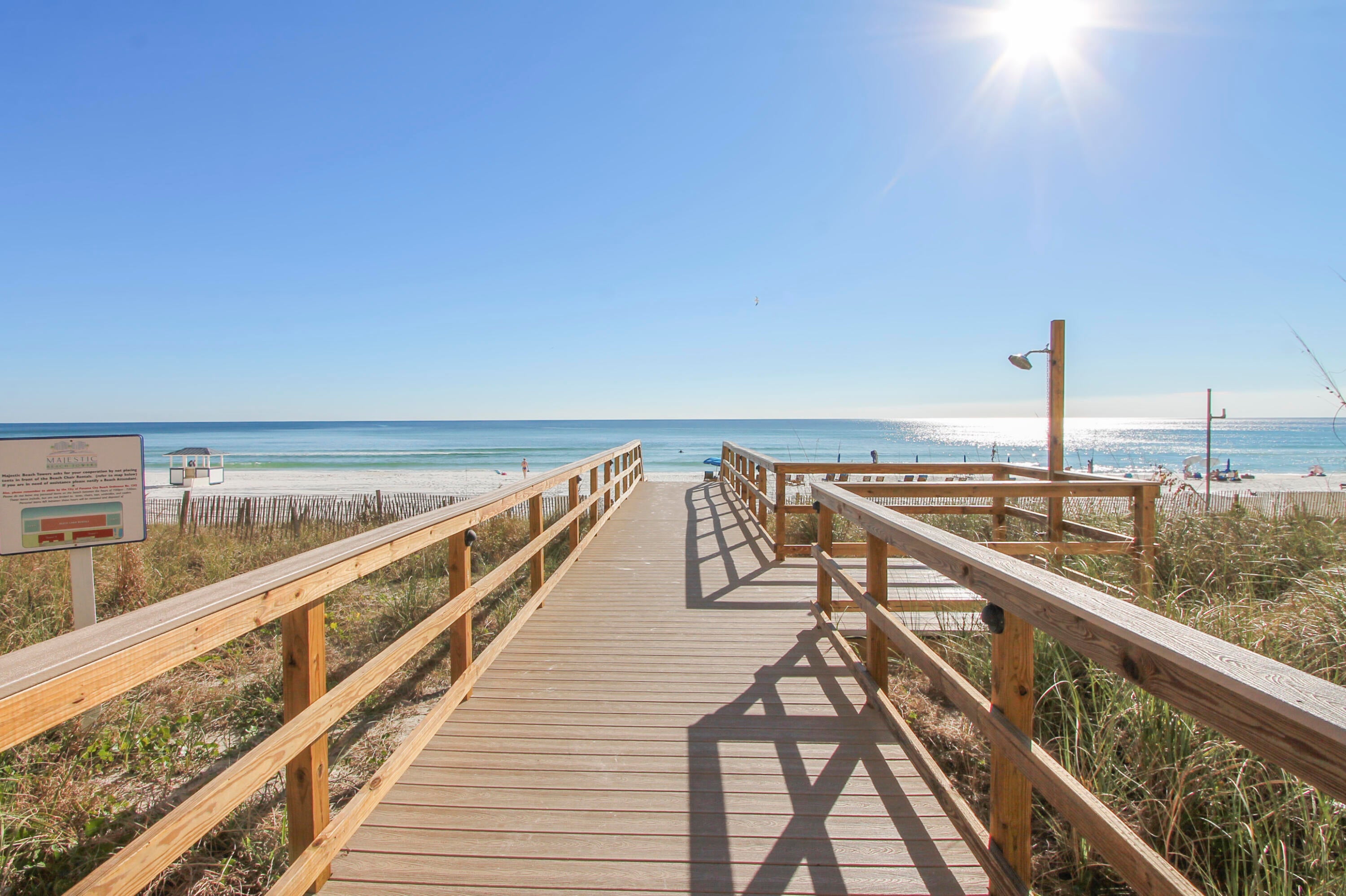 MAJESTIC BEACH TOWERS I - Residential
