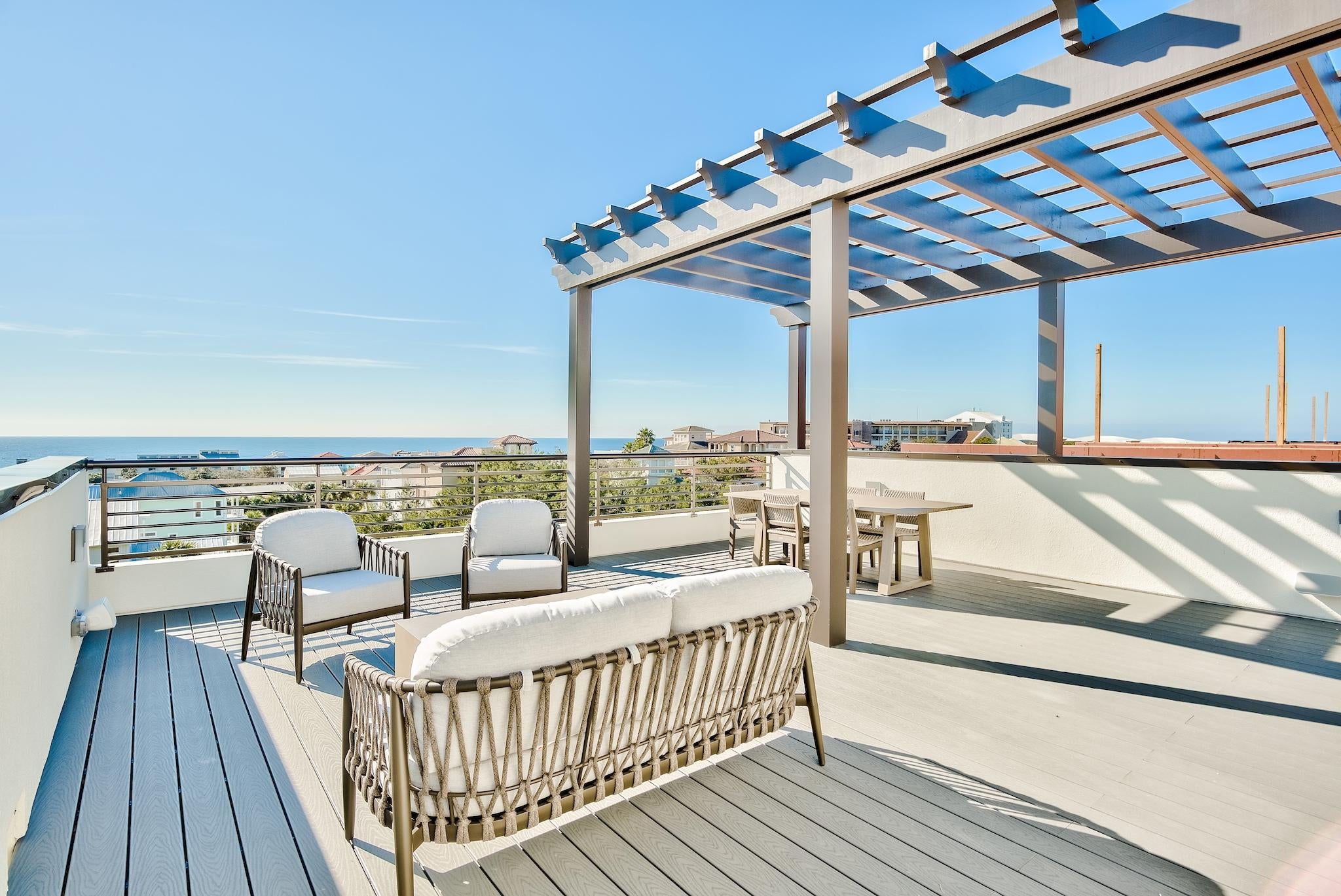 CREST DEVELOPMENT - Residential