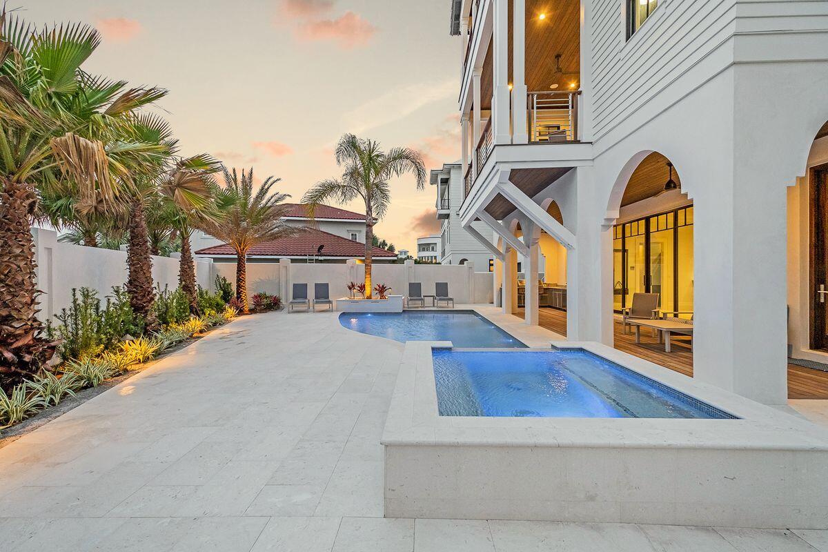 SANCTUARY AT SEAGROVE - Residential