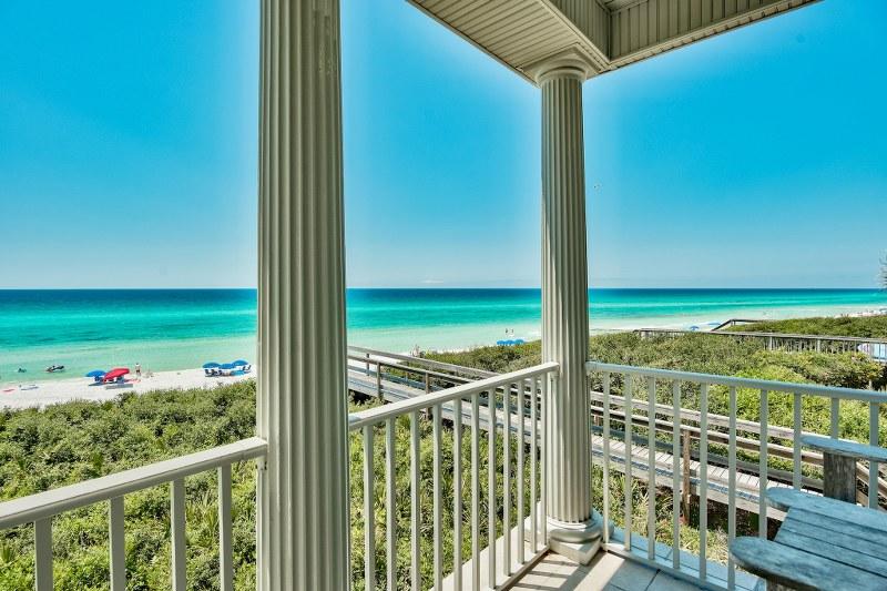 Lot 9-B BEING MORE PARTICULARLY DESCRIBED AS:COM AT THE NE/C OF LOT 10 DANABEACH S/D - Residential
