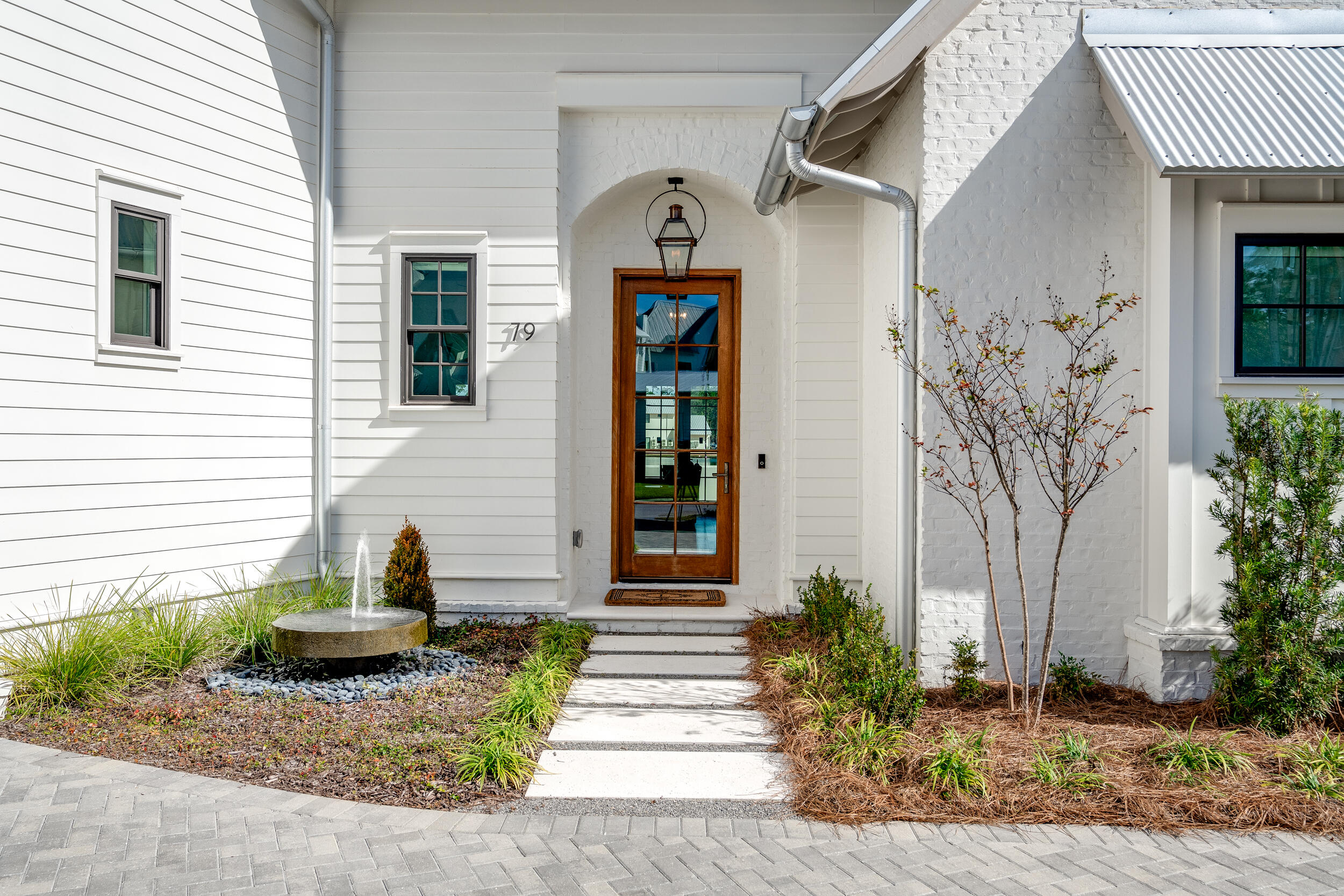 CHURCHILL OAKS - Residential