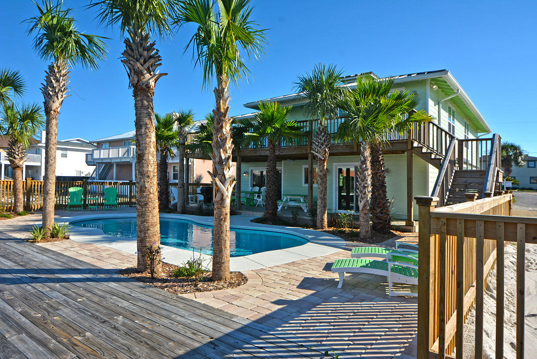 HOLIDAY ISLE - Residential