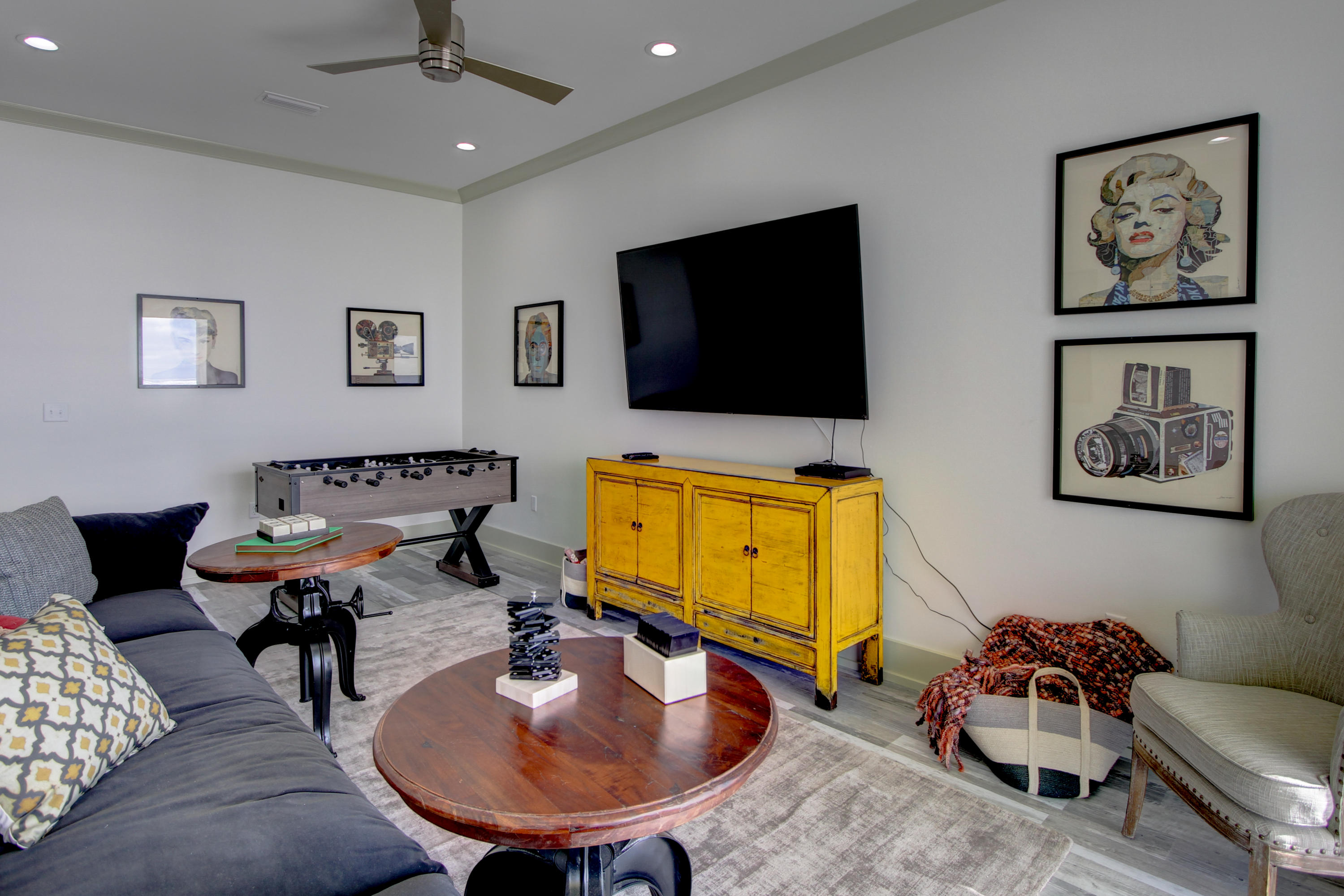 BELAIRE ESTATES - Residential