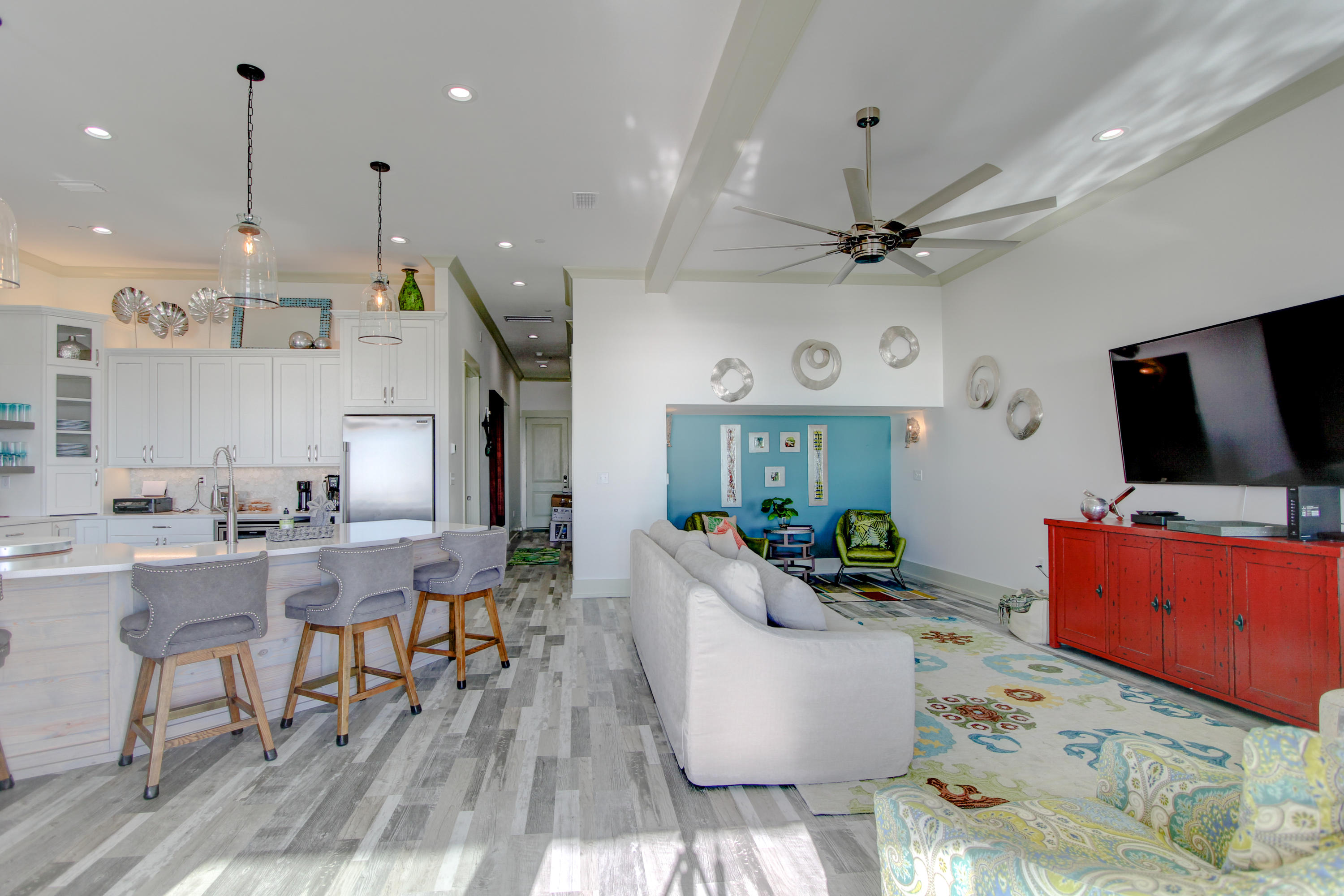 BELAIRE ESTATES - Residential