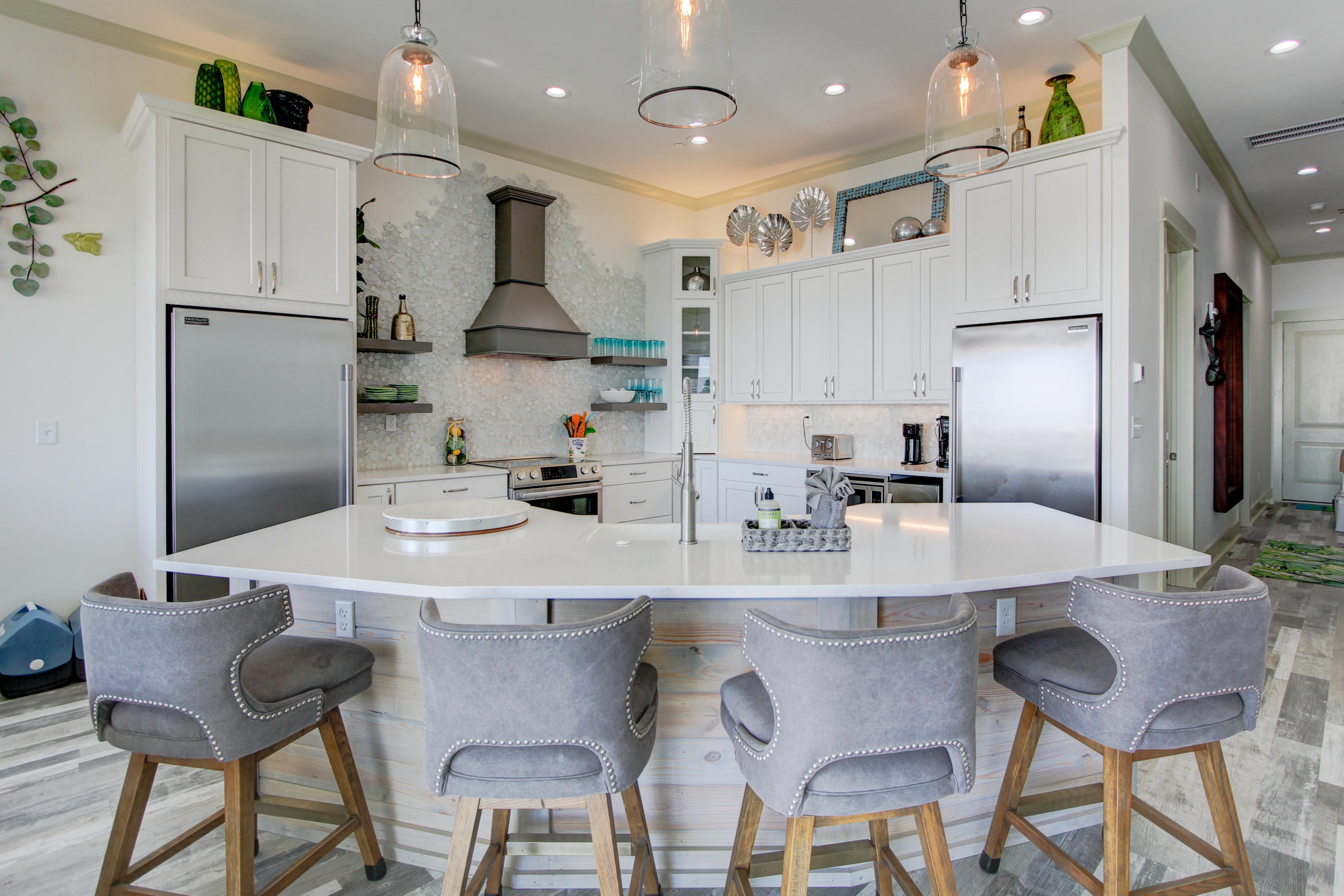 BELAIRE ESTATES - Residential