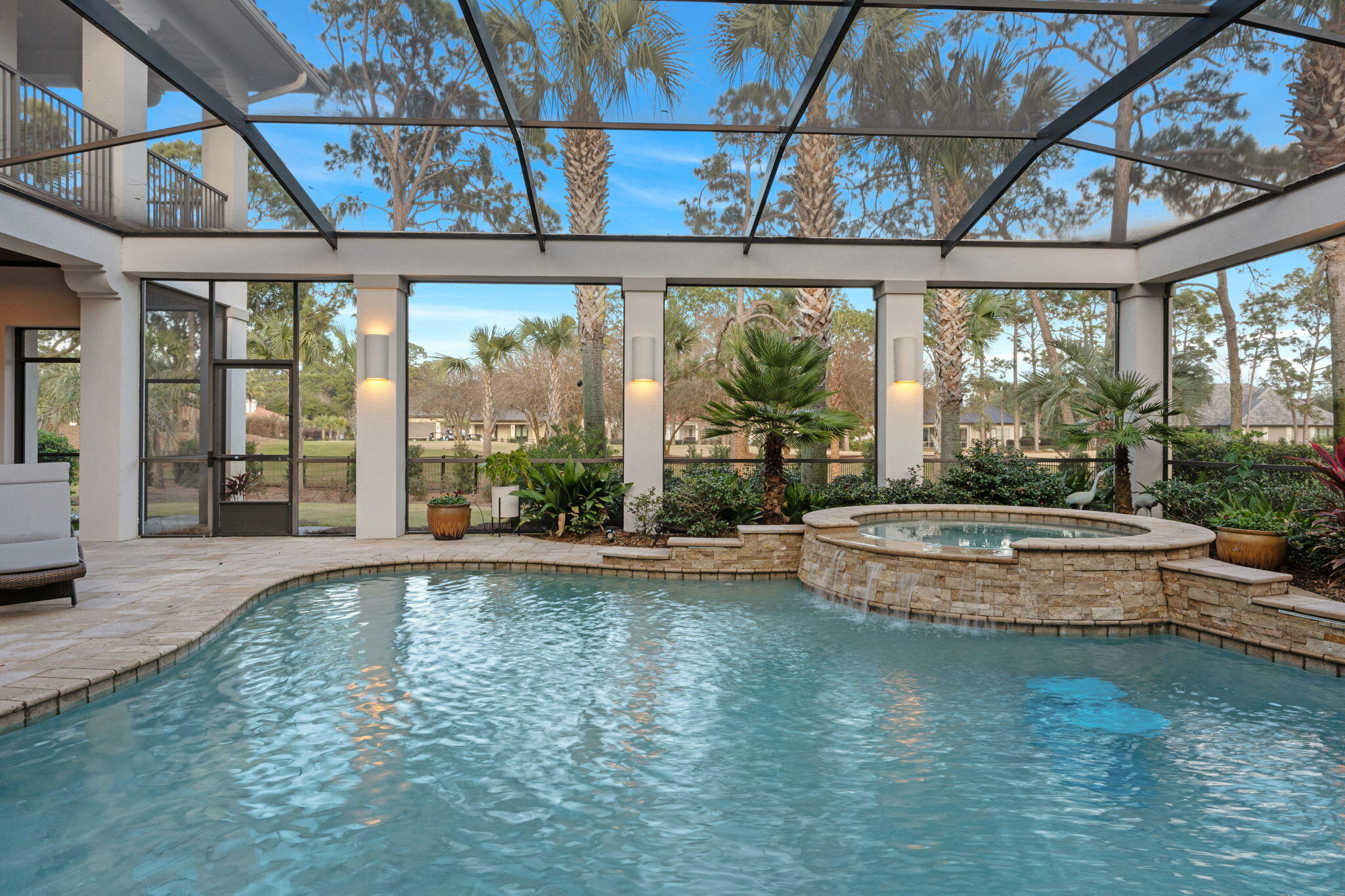 ISLAND GREEN - Residential