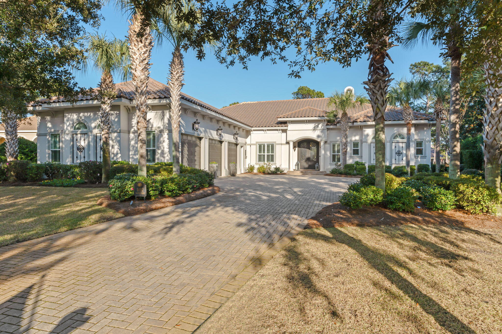 ISLAND GREEN - Residential