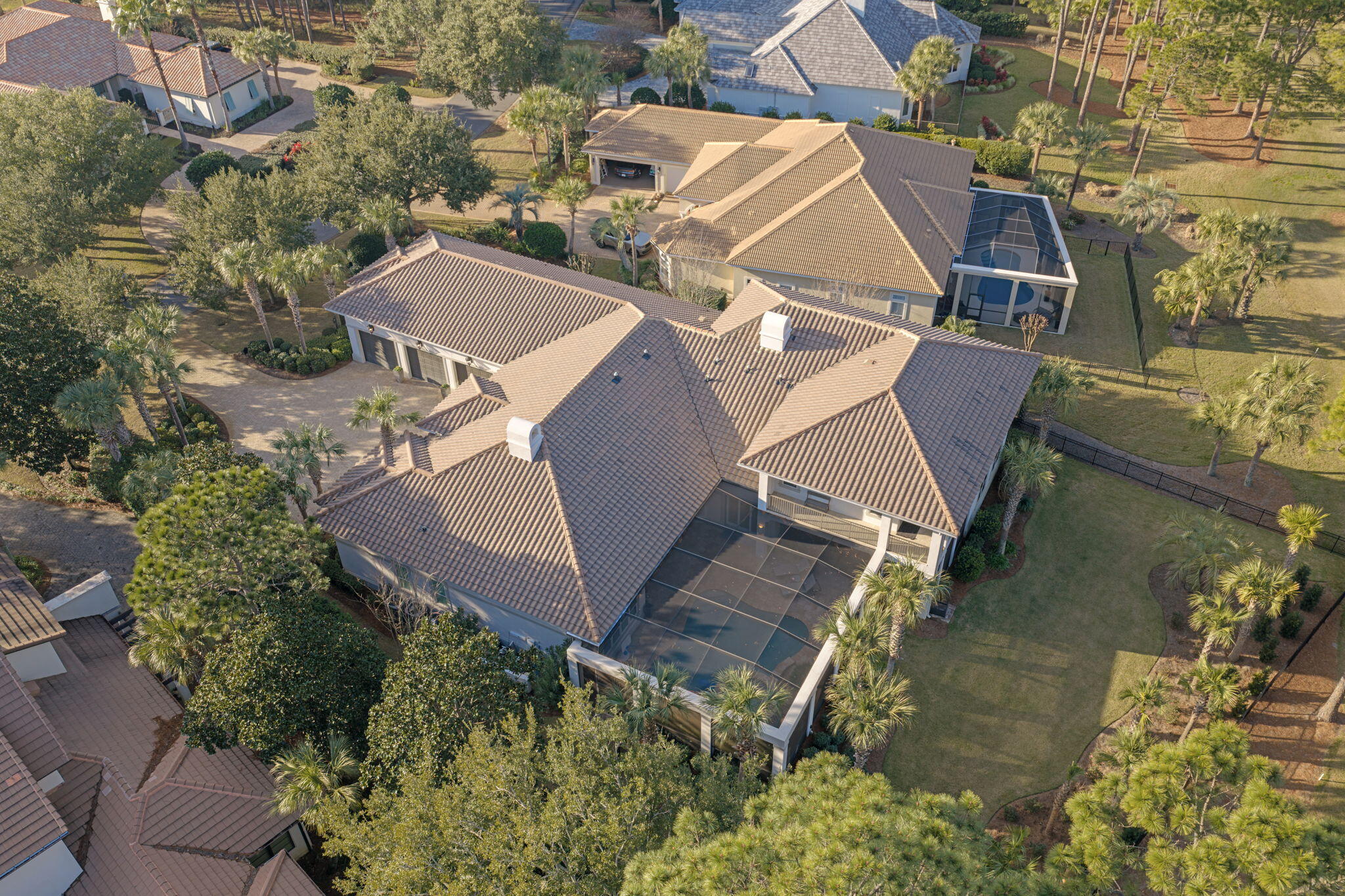 ISLAND GREEN - Residential