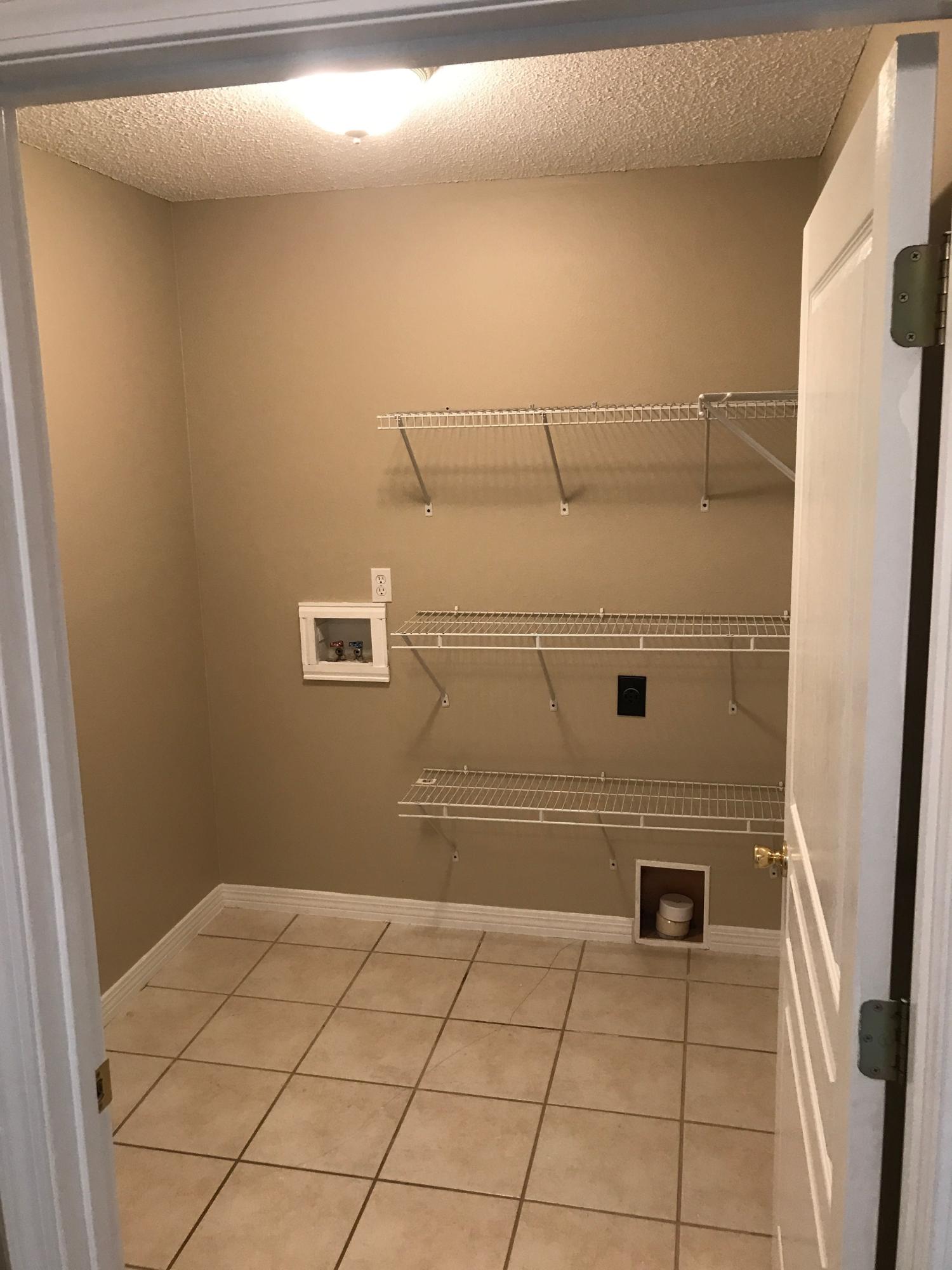 Tew Ave - Residential