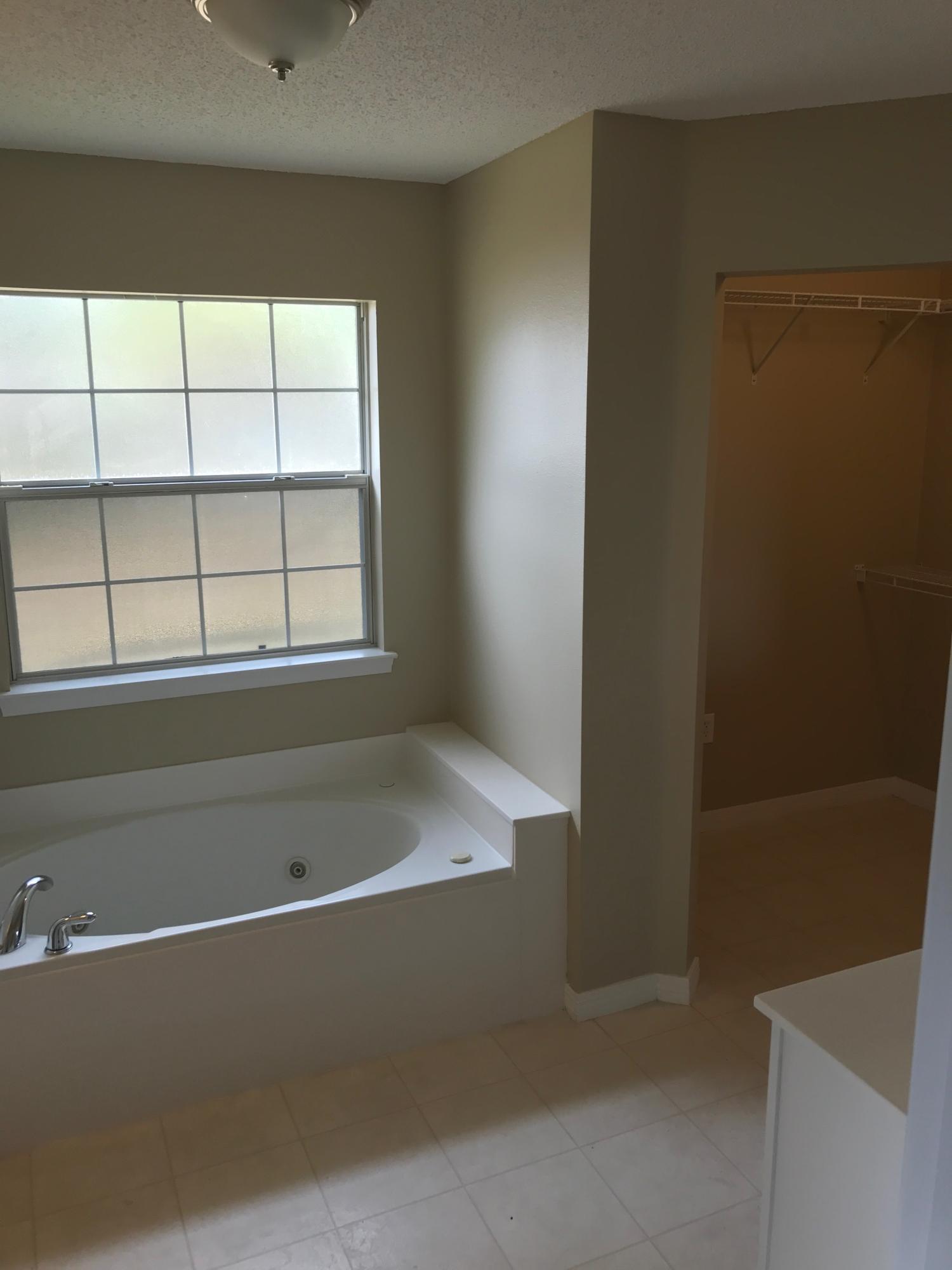 Tew Ave - Residential