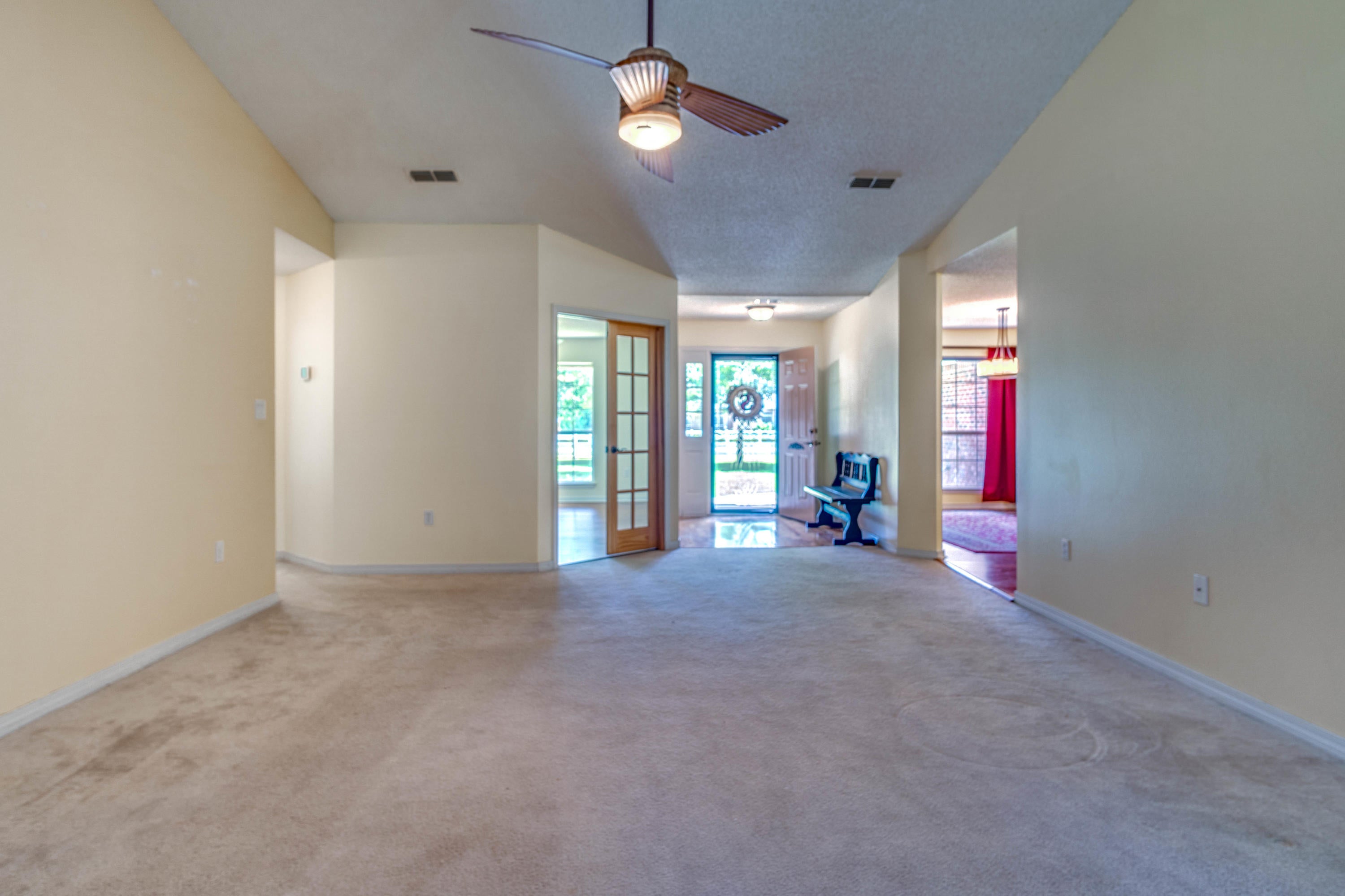 COUNTRYWOOD EST - Residential