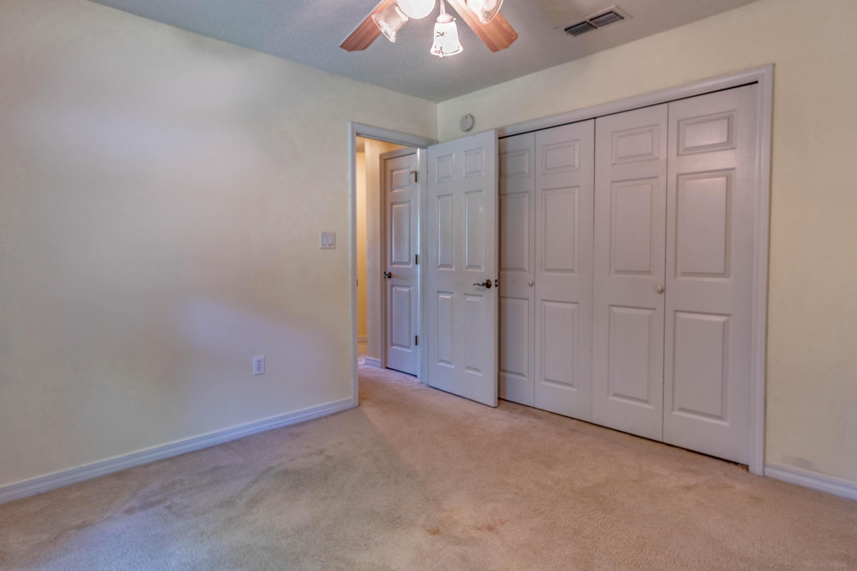 COUNTRYWOOD EST - Residential