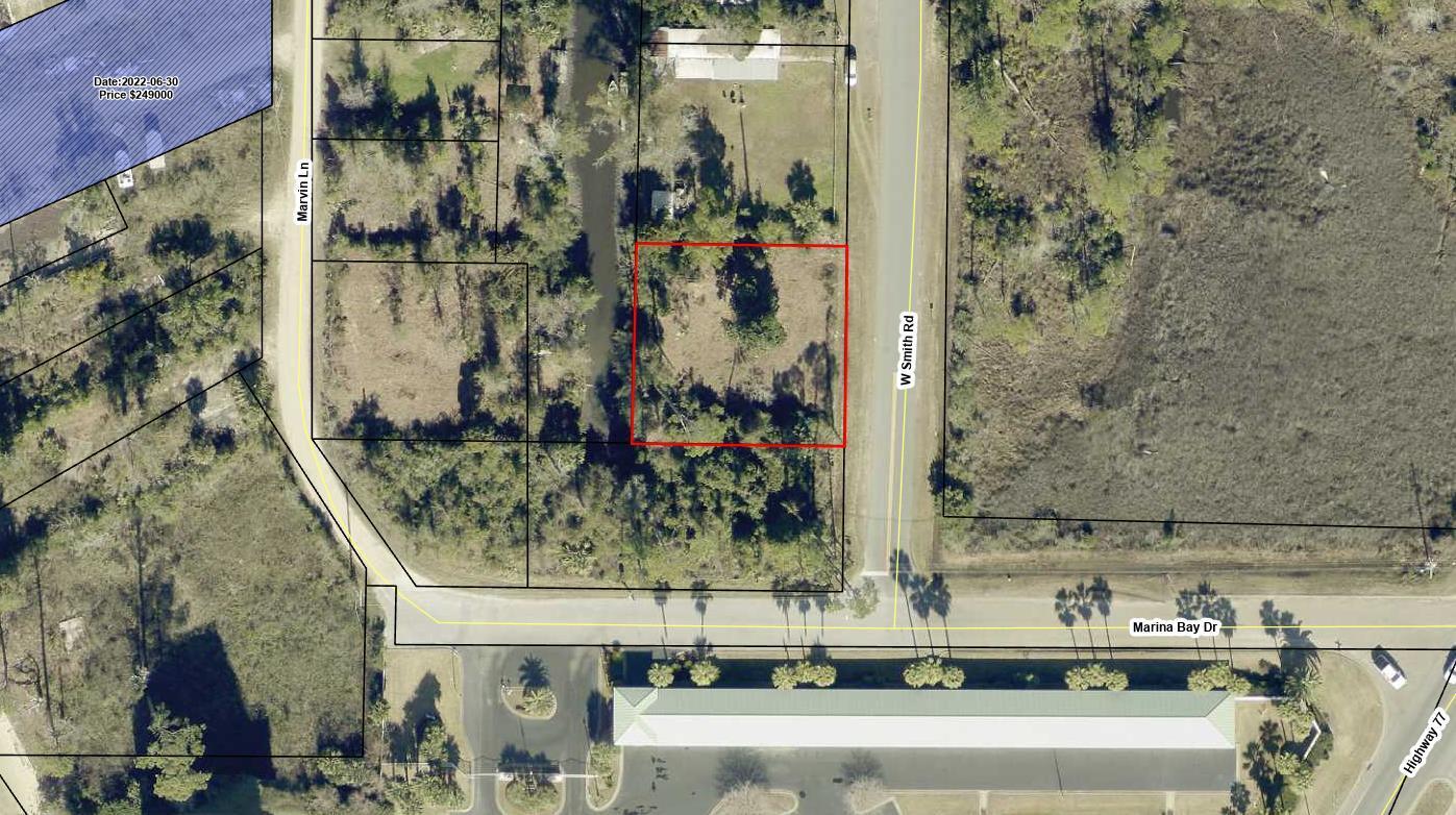 NO RECORDED SUBDIVISION - Land