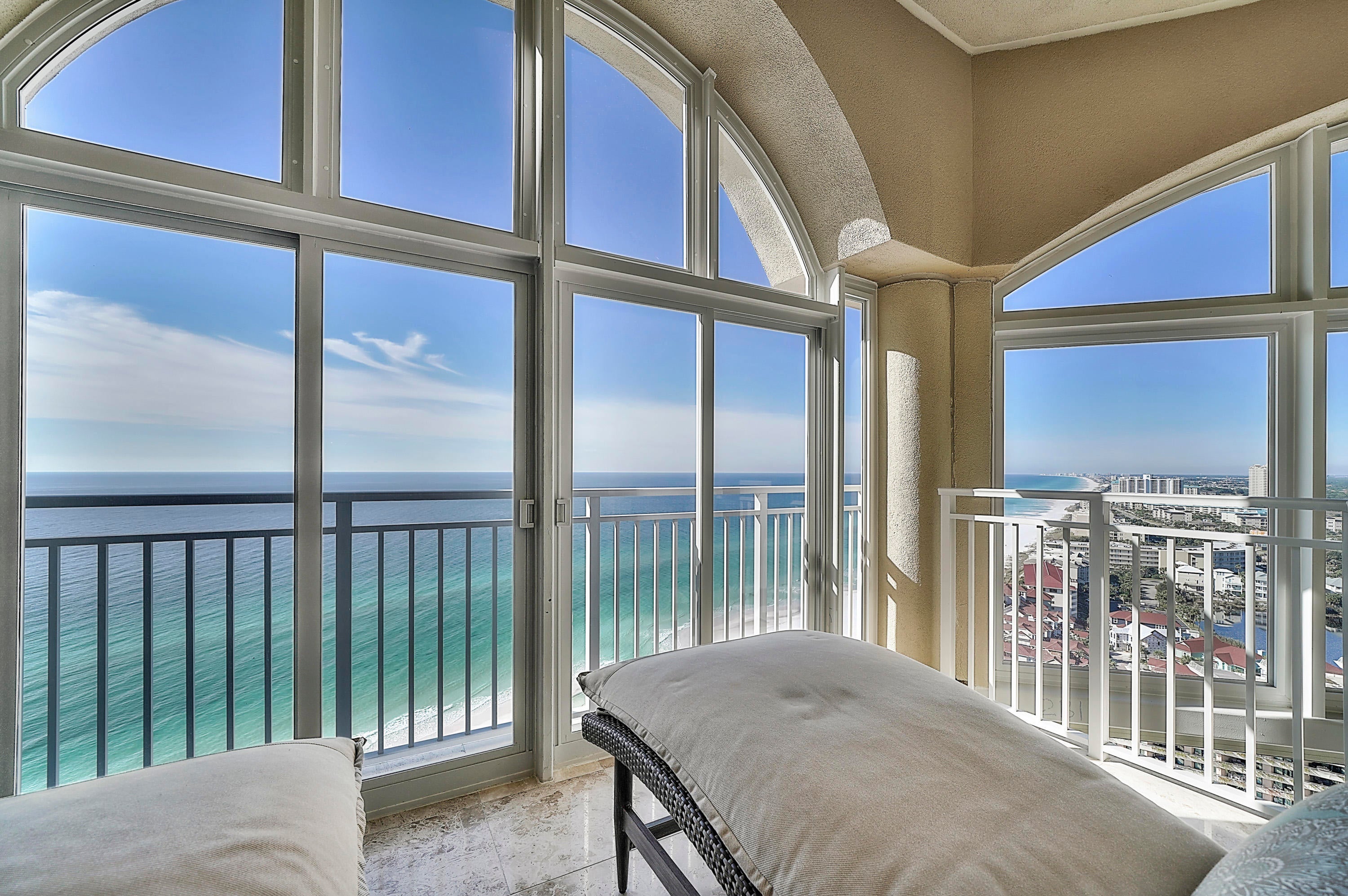 GRAND DUNES - SOUTH TOWER - Residential