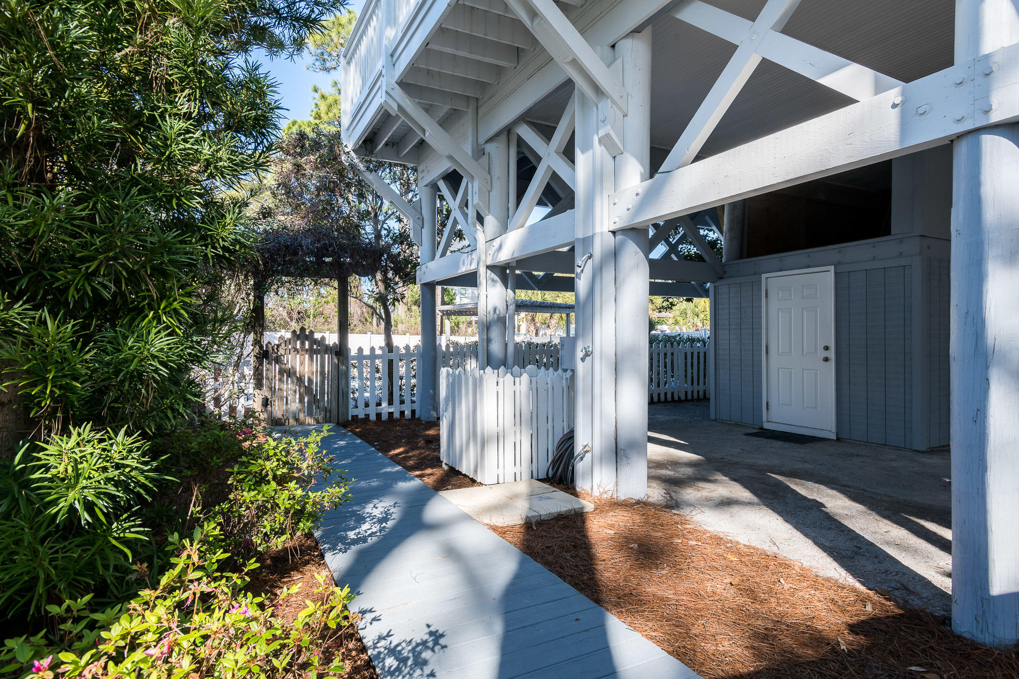 GRAYTON BEACH - Residential