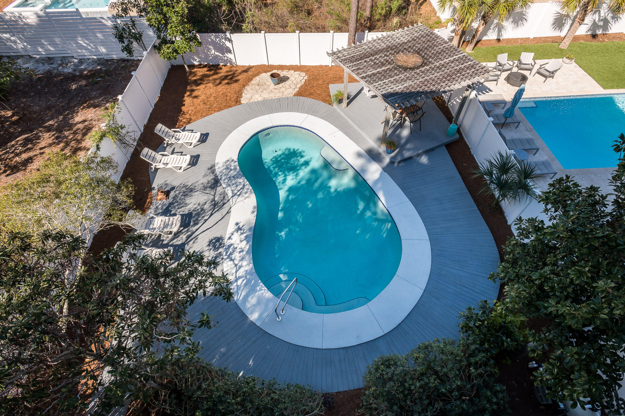 GRAYTON BEACH - Residential