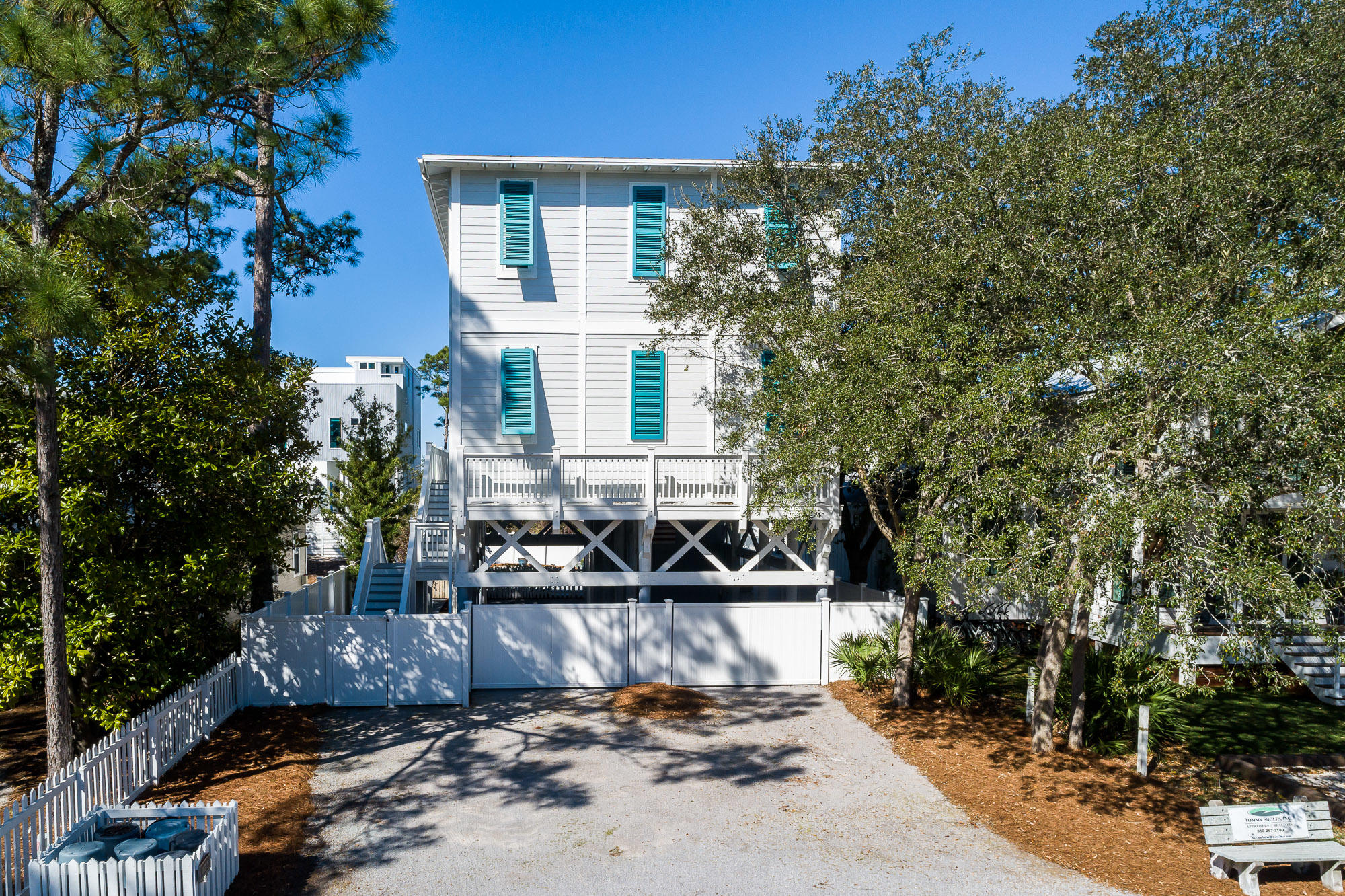 GRAYTON BEACH - Residential