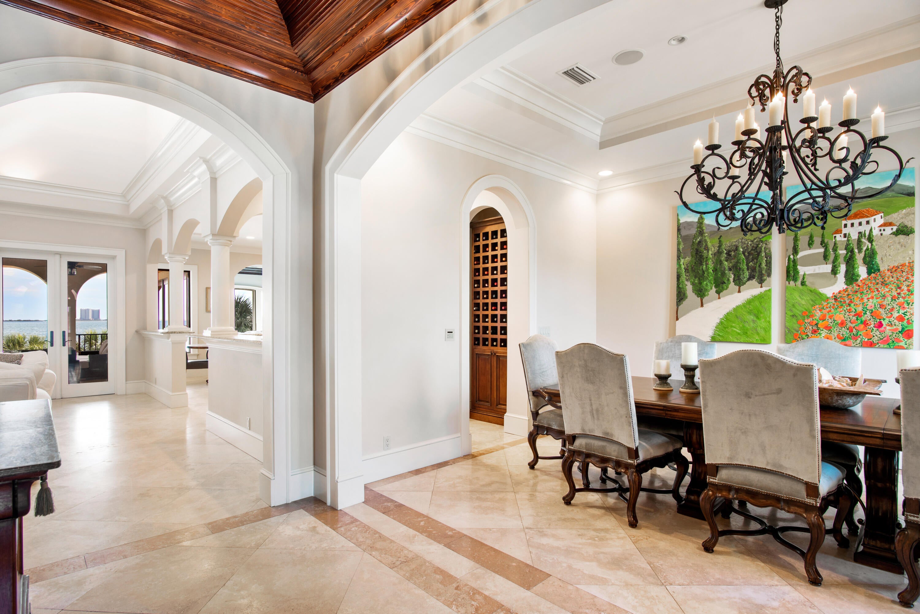 SANTA ROSA SHORES - Residential