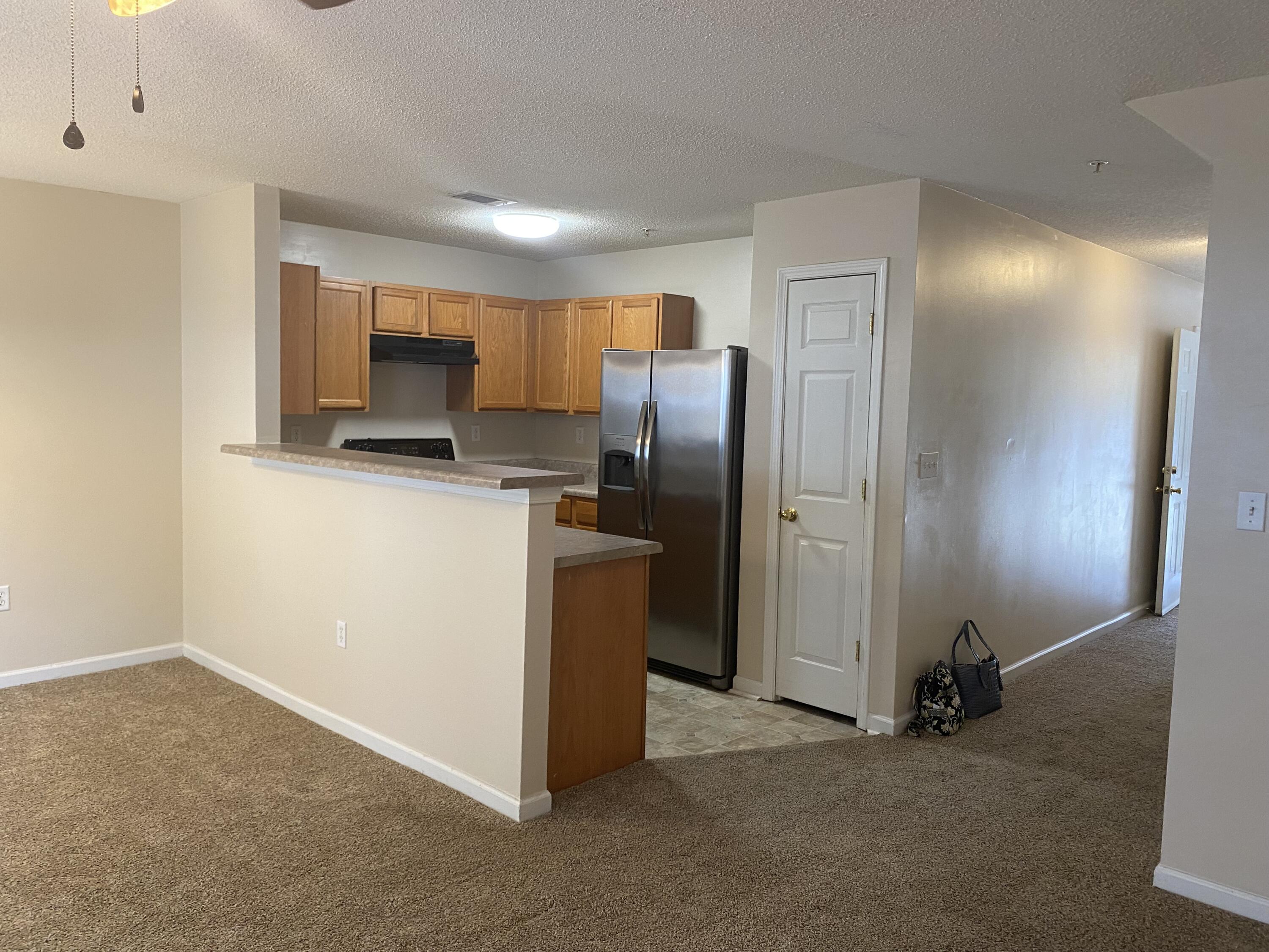 ROLLING PINES - Residential Lease