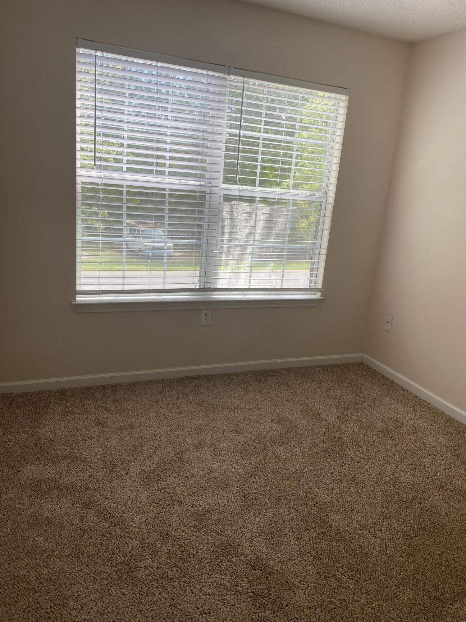 ROLLING PINES - Residential Lease