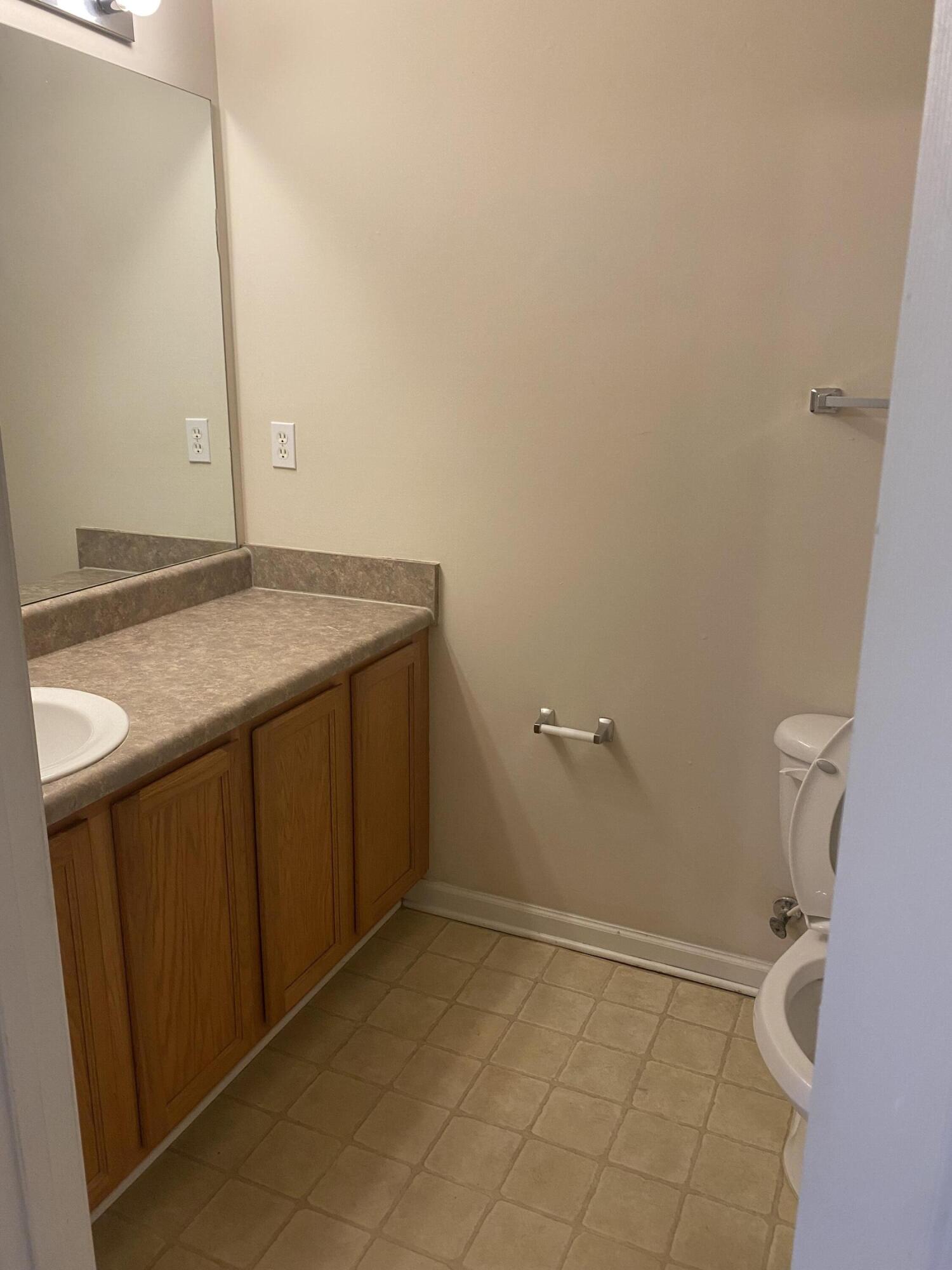 ROLLING PINES - Residential Lease