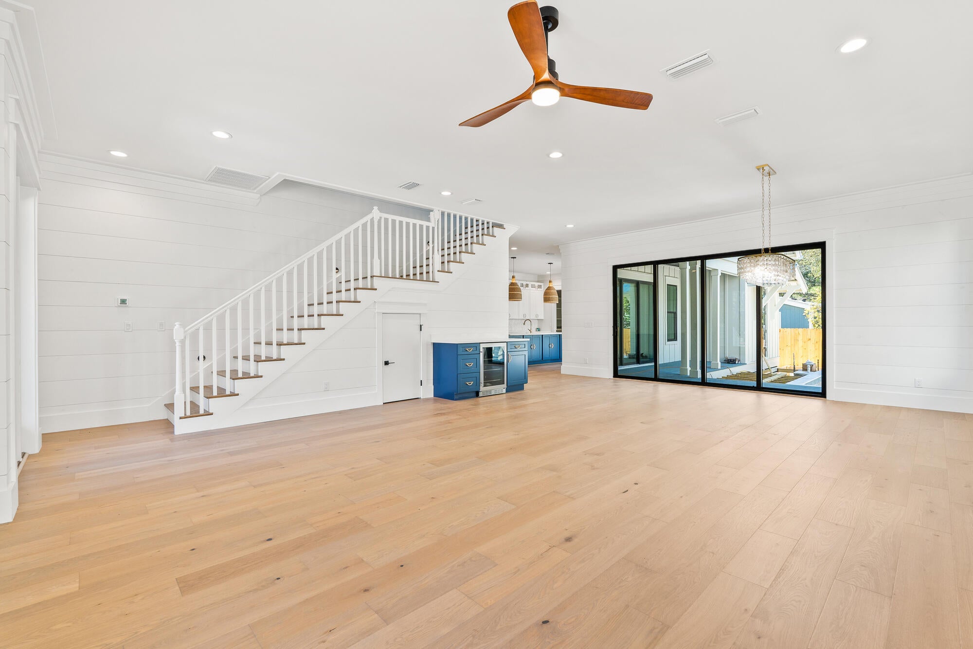 DALTON UNREC - Residential