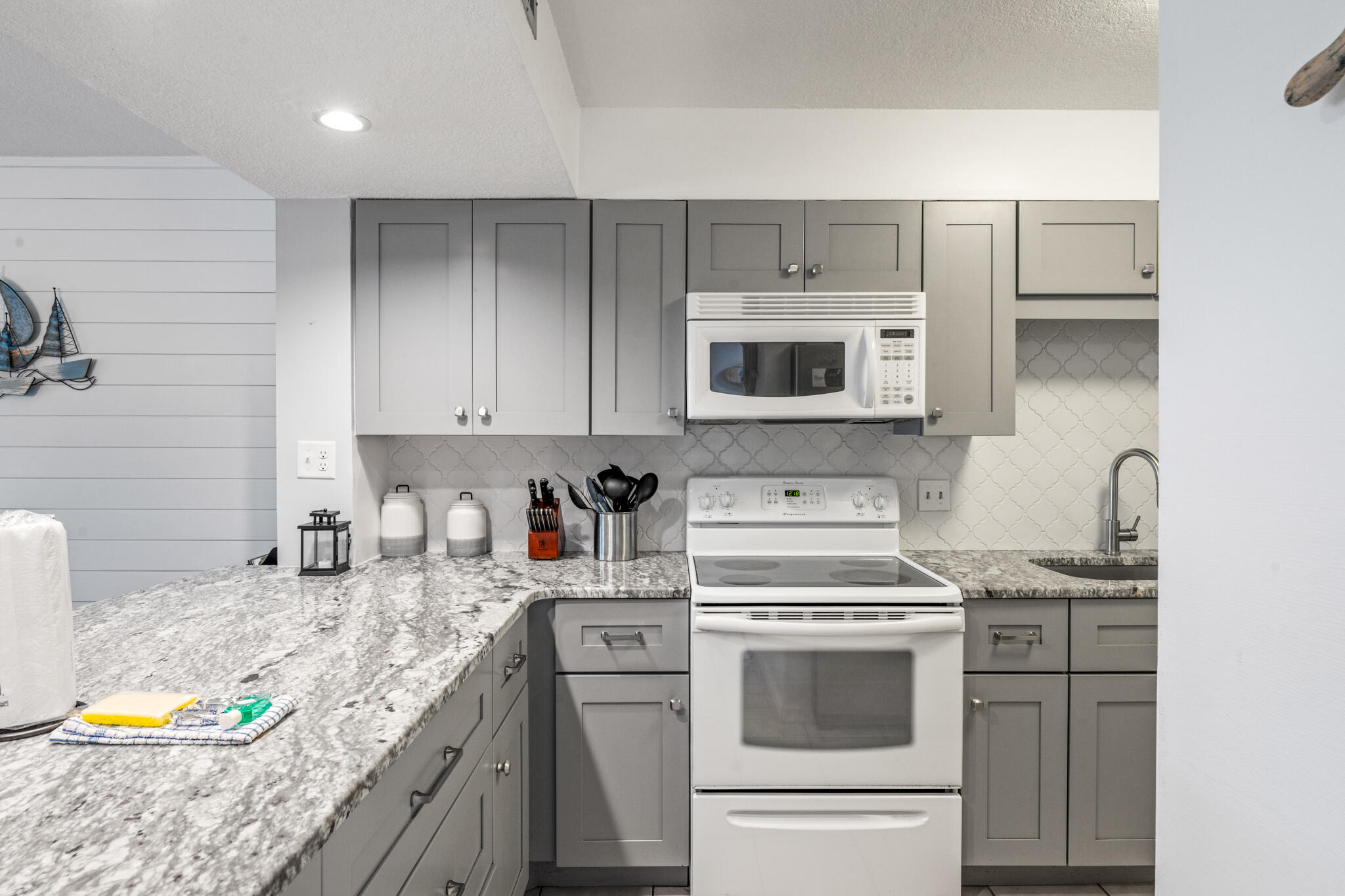 SEA OATS CONDO - Residential