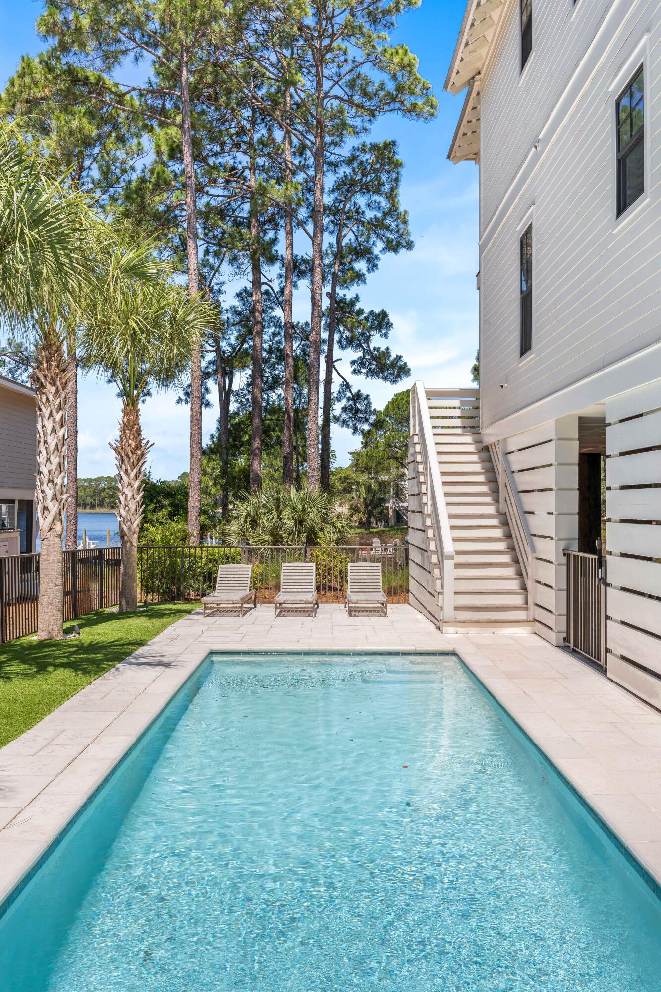 LAKEWOOD OF SEAGROVE BEACH - Residential