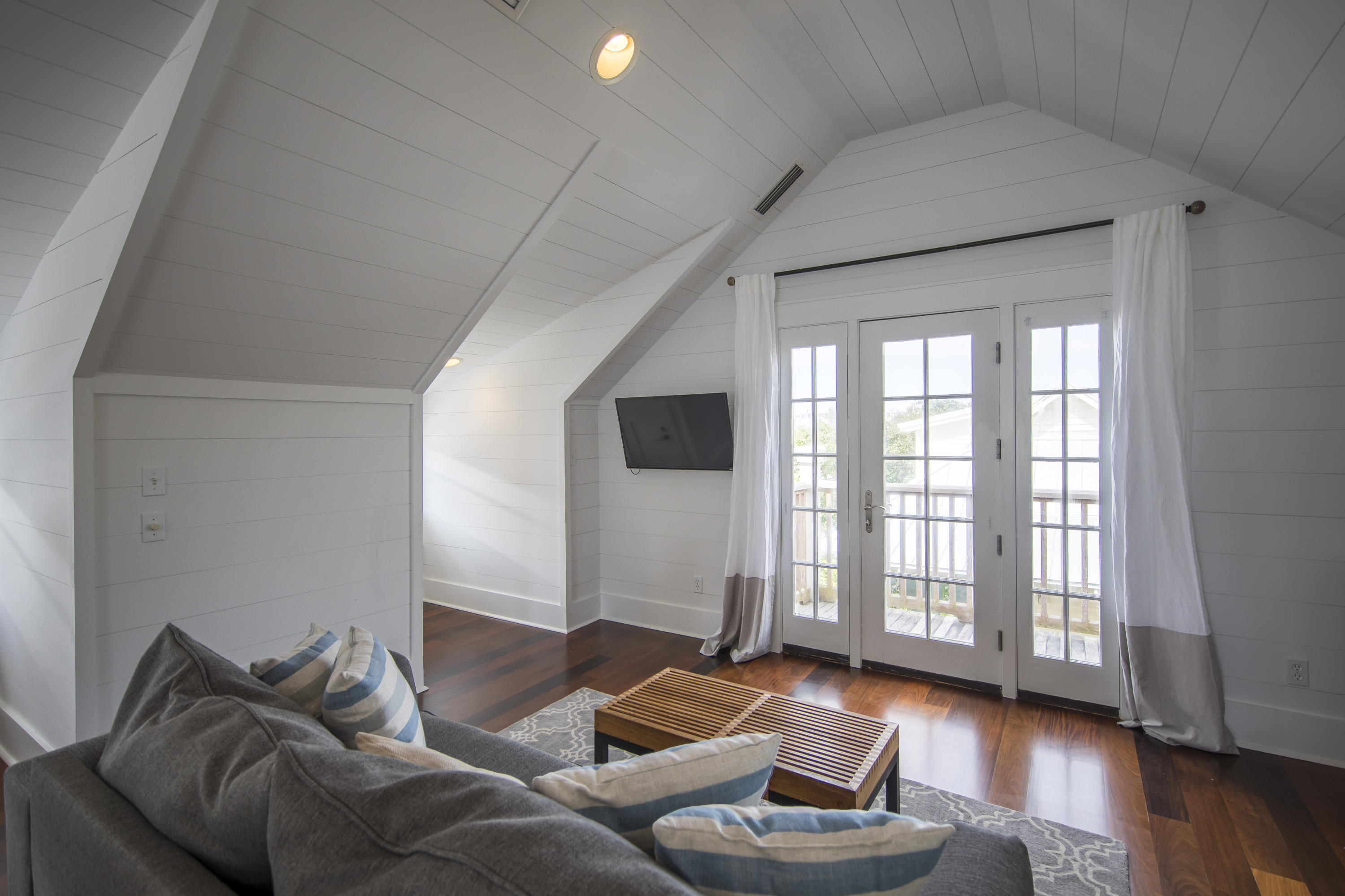 ROSEMARY BEACH - Residential