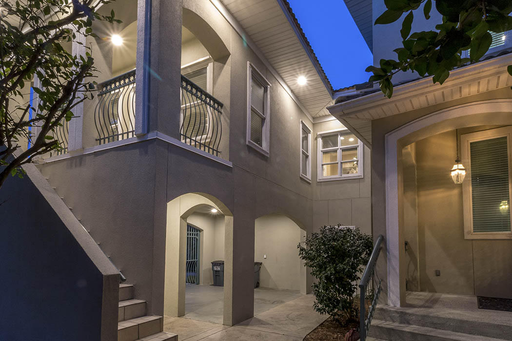 MIRAMAR BEACH - Residential