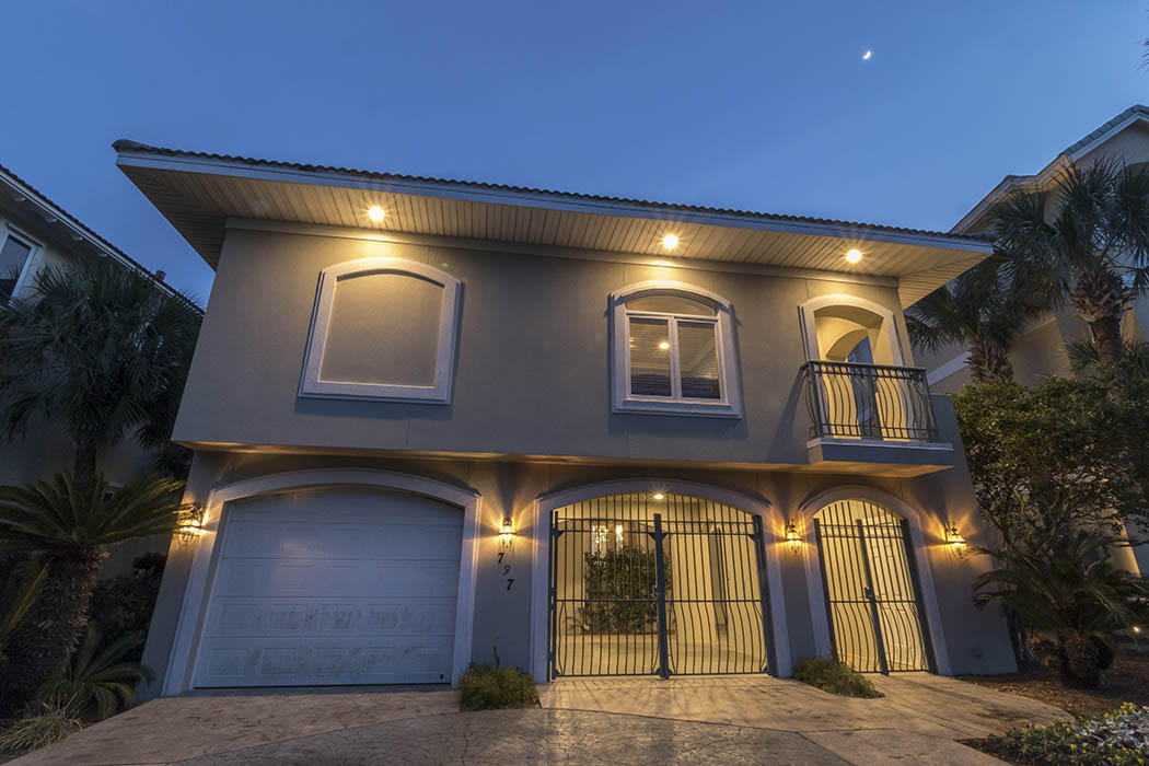 MIRAMAR BEACH - Residential