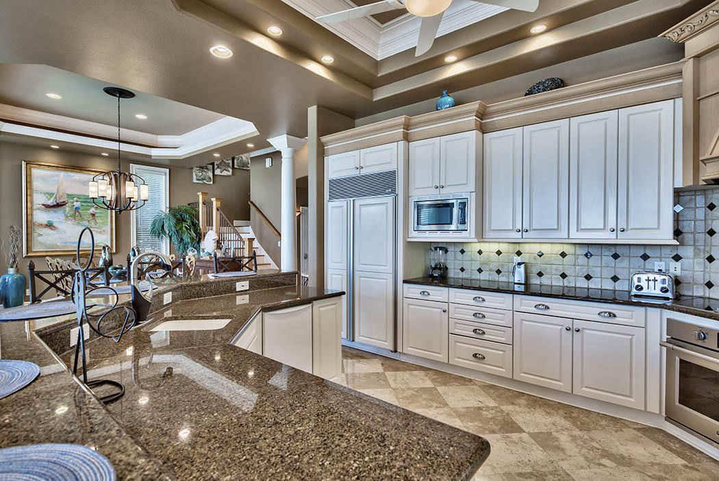MIRAMAR BEACH - Residential