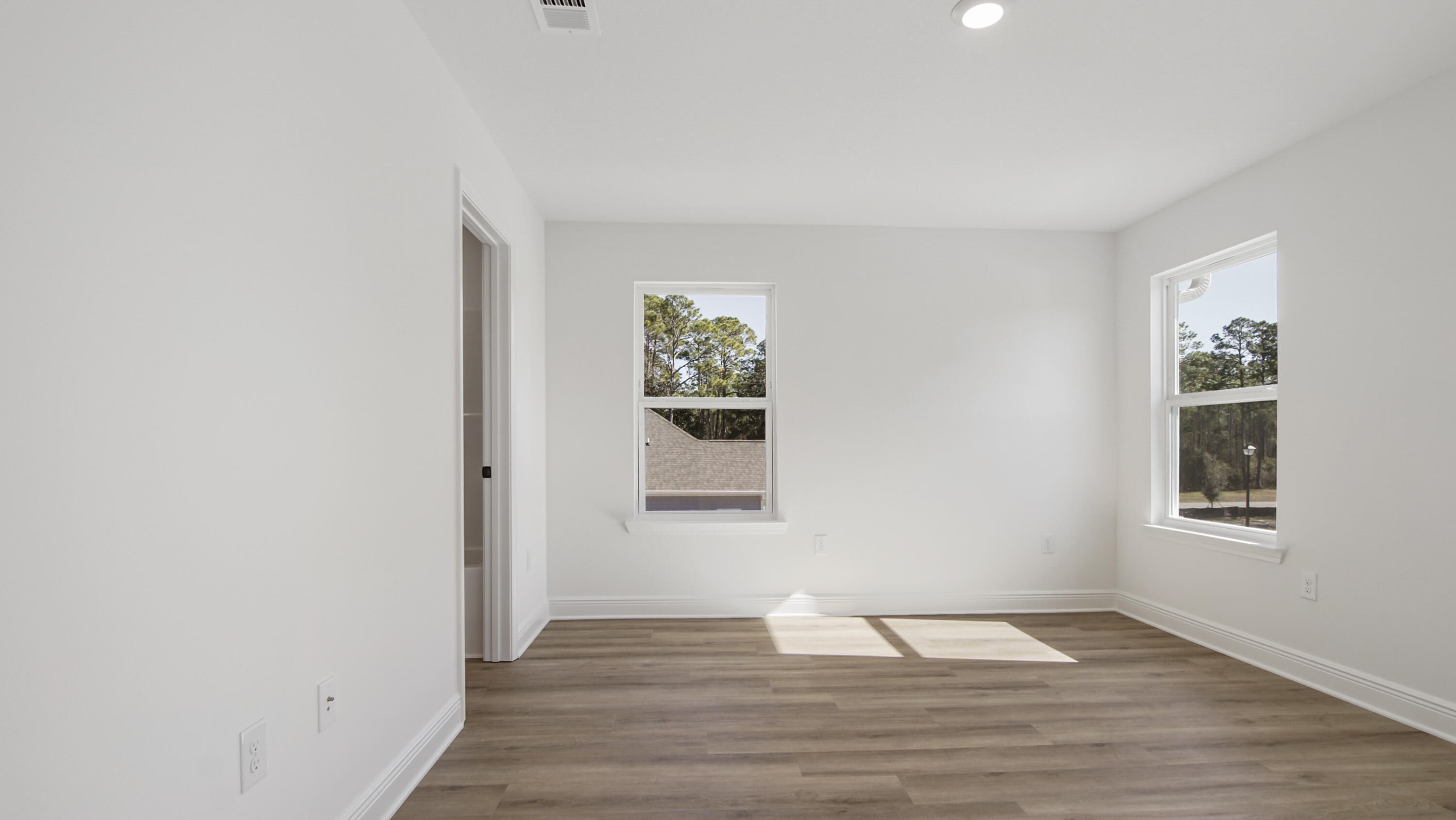 Crest Bay Cottages - Residential