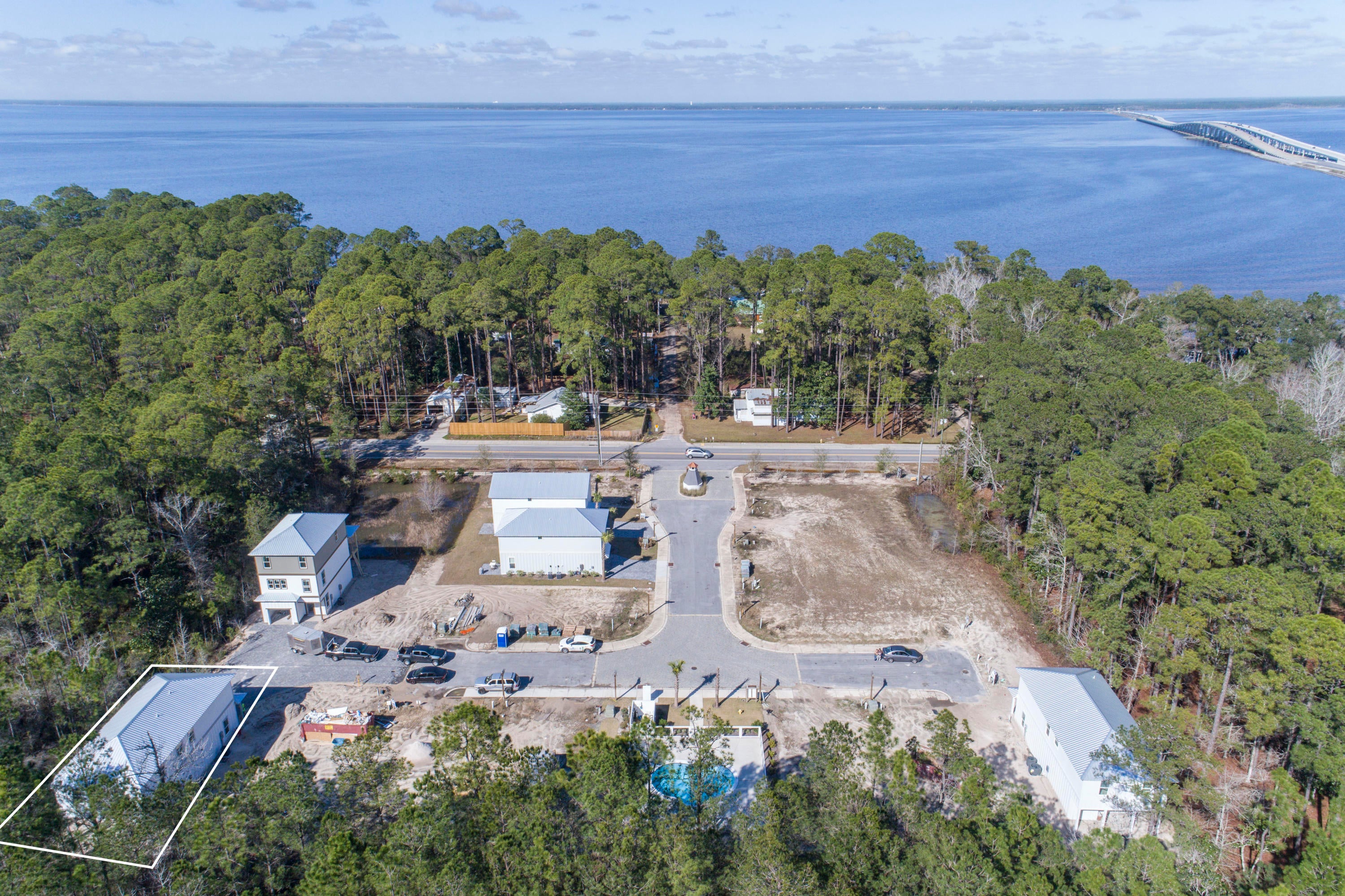 LIGHTHOUSE POINTE - Residential Lease
