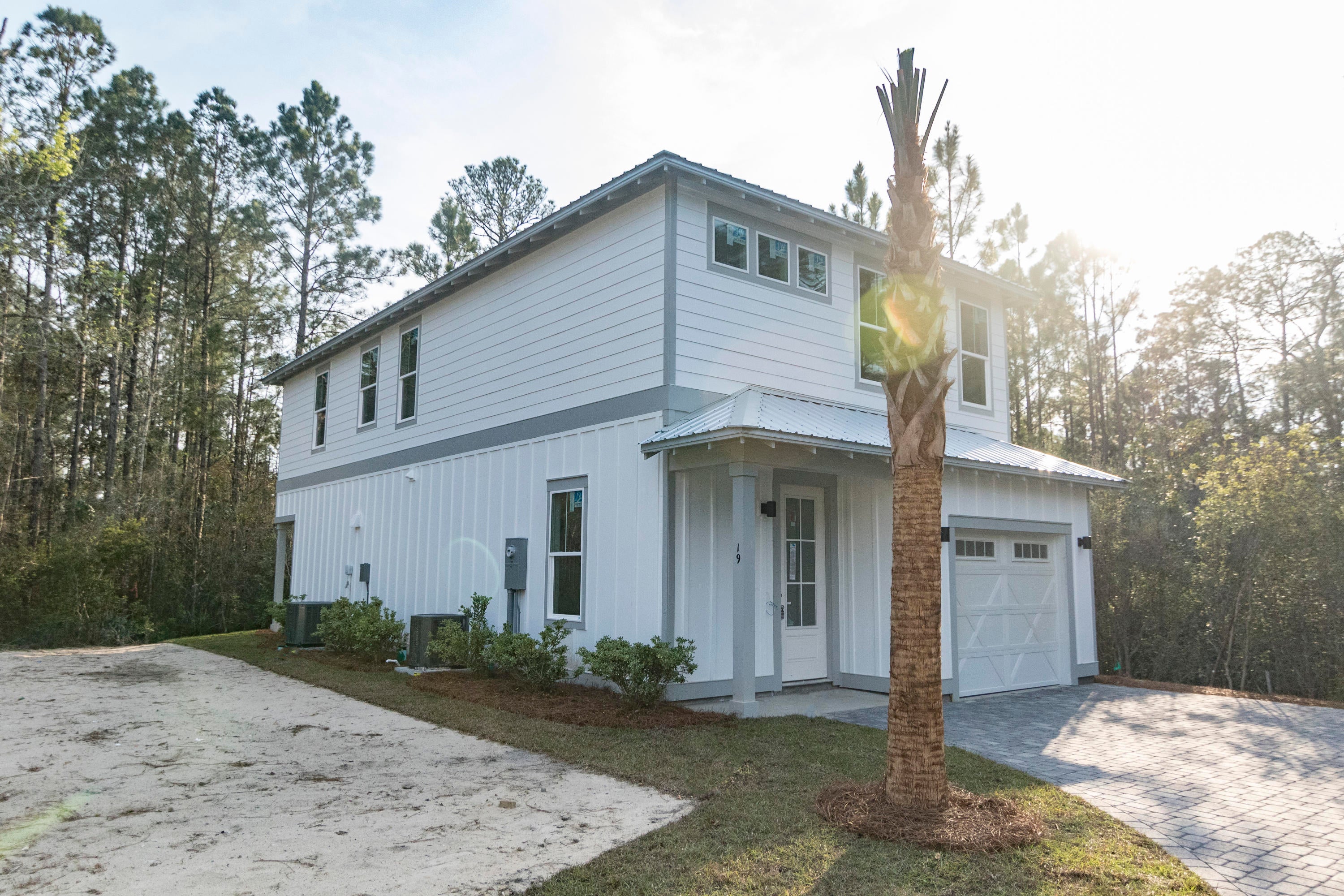 LIGHTHOUSE POINTE - Residential Lease