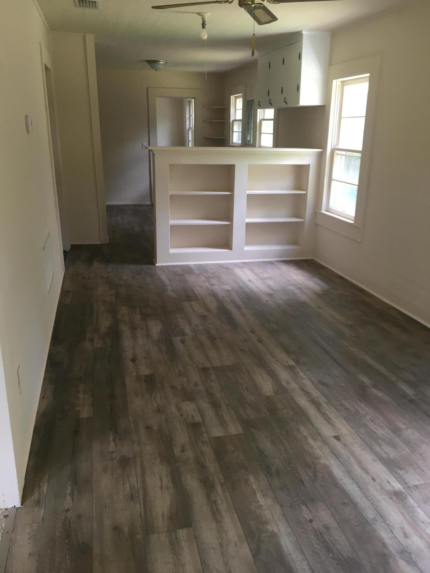 Crestview - Residential Lease