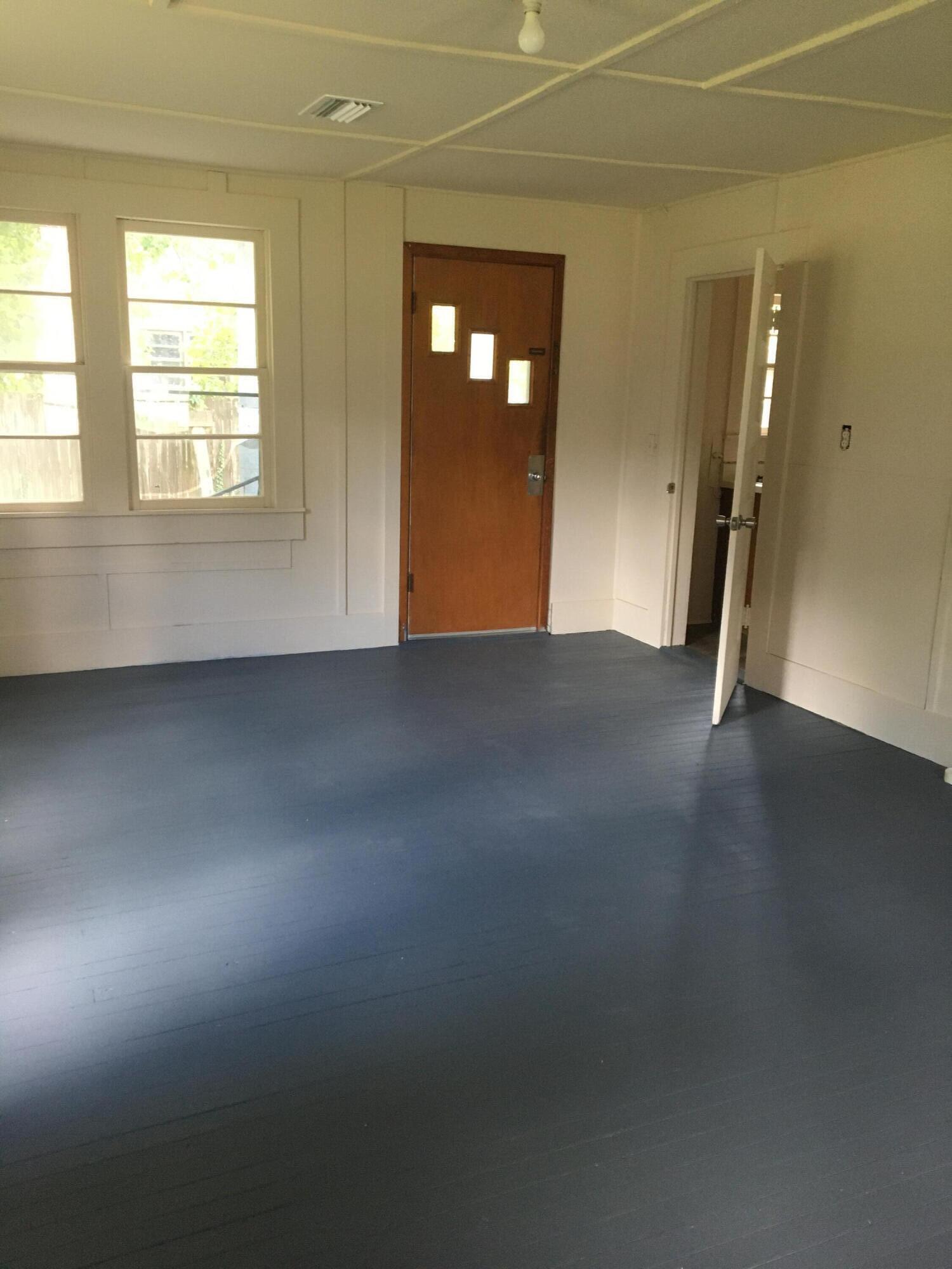Crestview - Residential Lease
