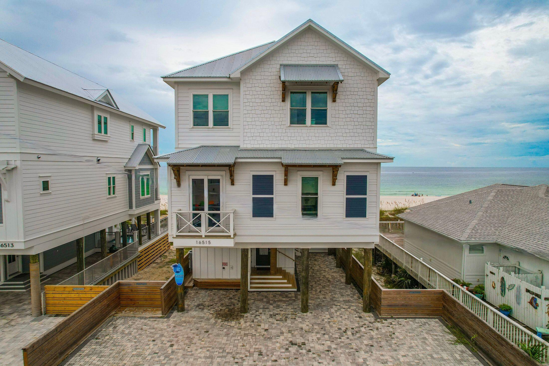 LULLWATER BEACH - Residential