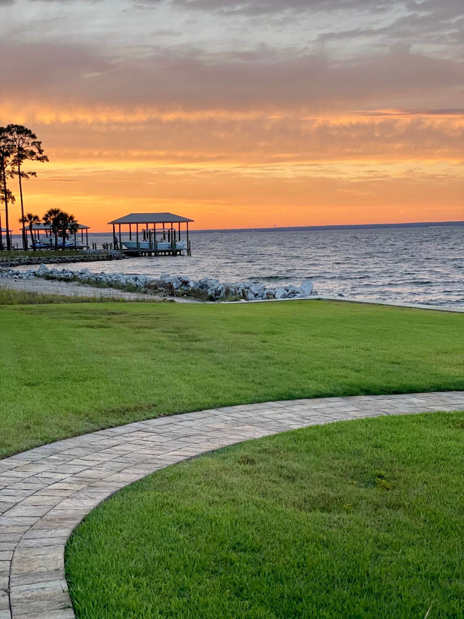 DRIFTWOOD ESTATES - Residential