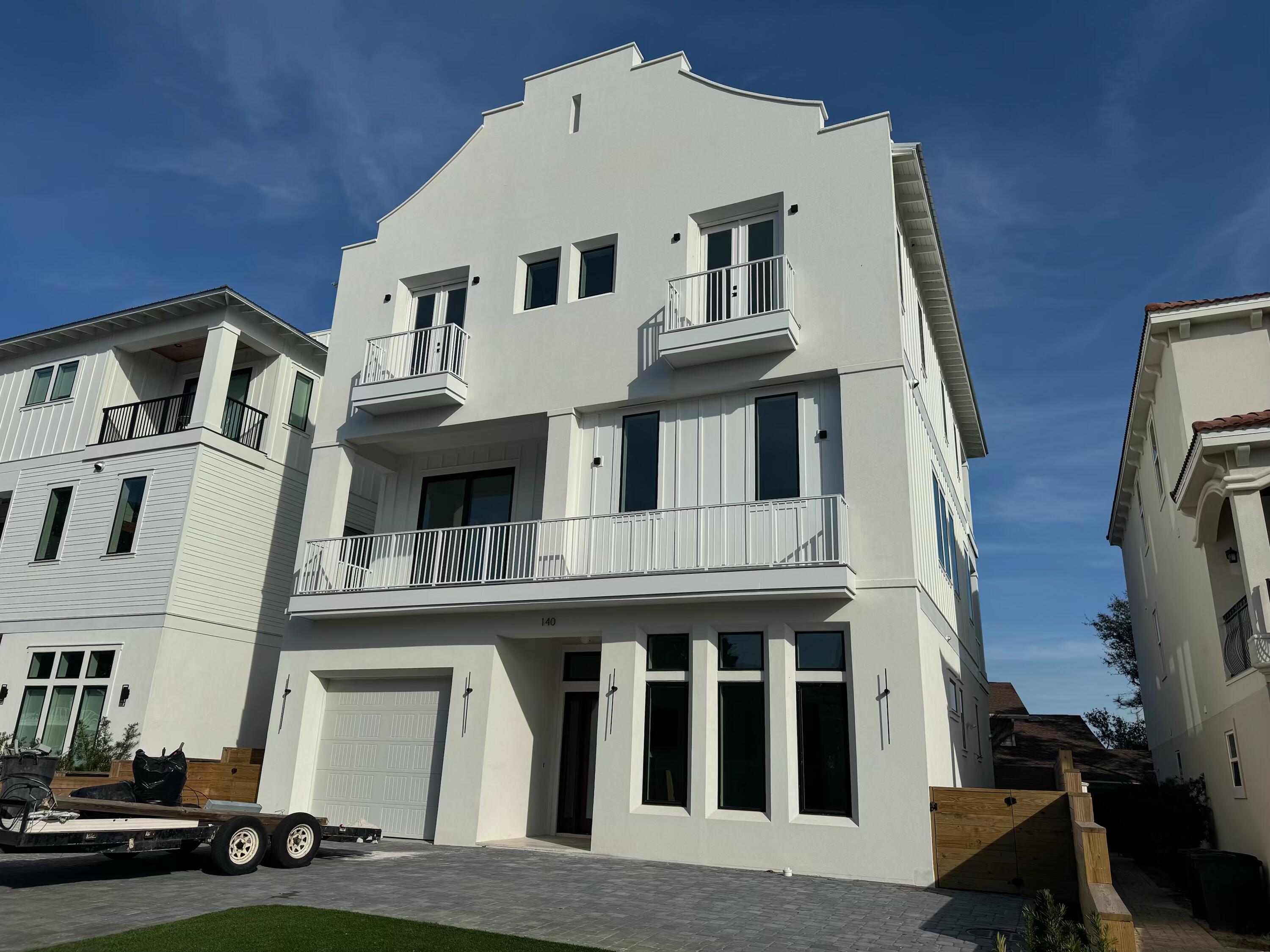 FRANGISTA BEACH 1ST ADDN - Residential